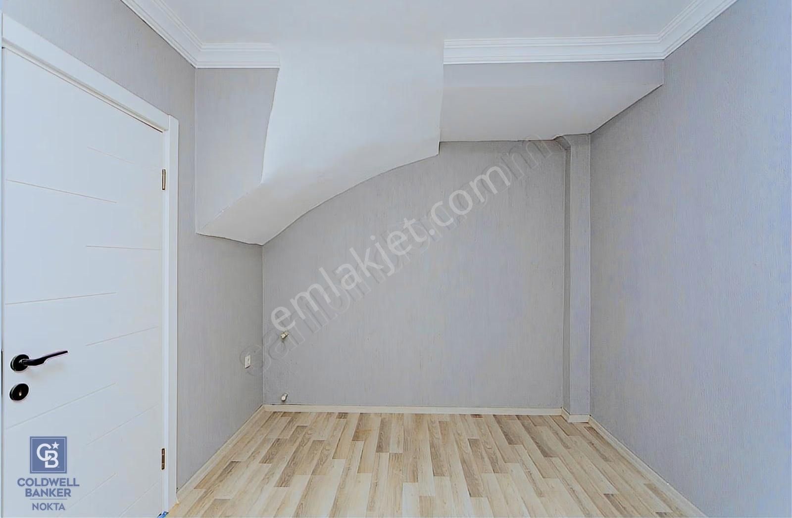 Yenifoça Mustafa Kemal Atatürk Mah. Satılık 4+1 Villa - Görsel 19