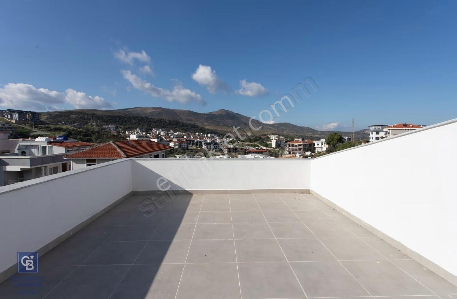 Yenifoça Mustafa Kemal Atatürk Mah. Satılık 4+1 Villa - Görsel 21