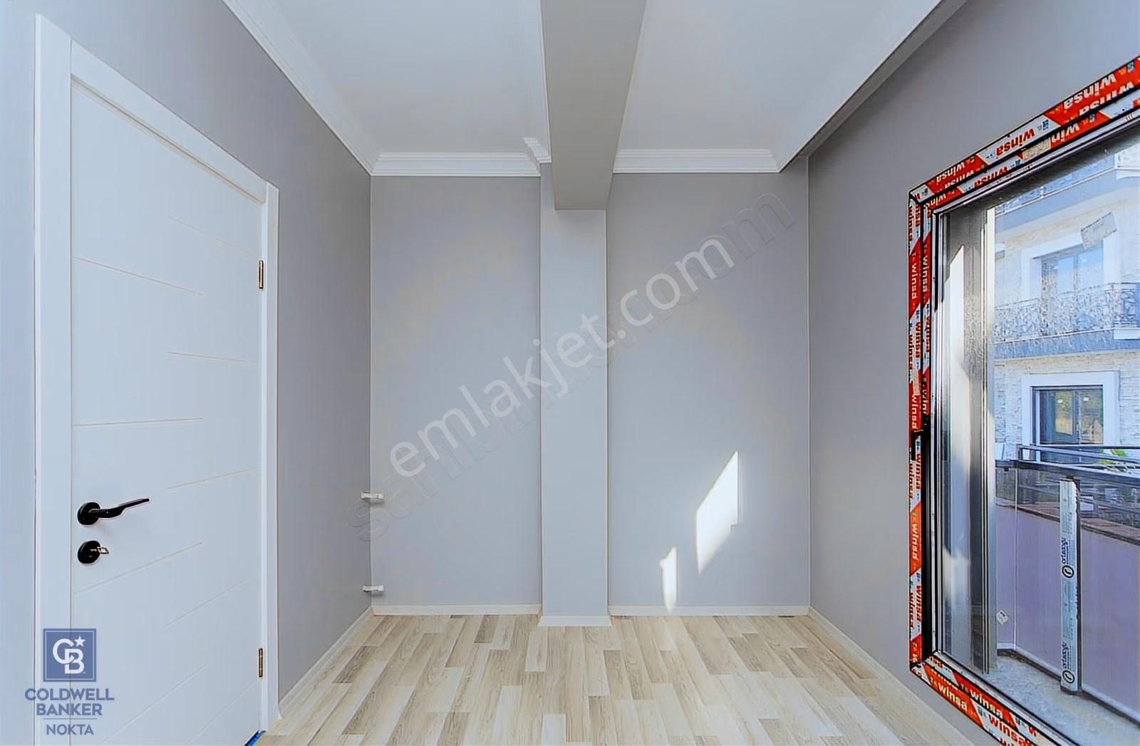 Yenifoça Mustafa Kemal Atatürk Mah. Satılık 4+1 Villa - Görsel 17