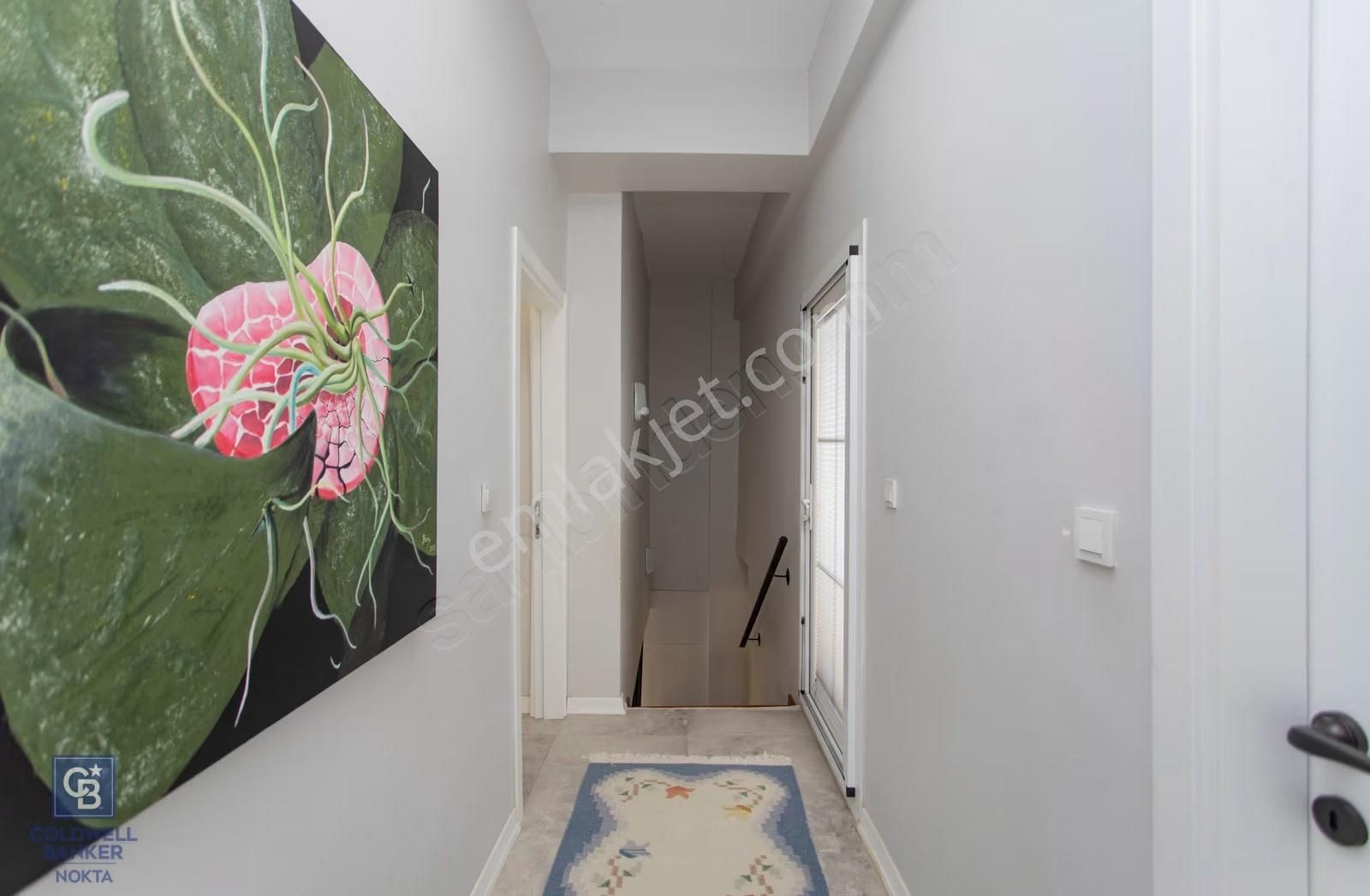 Foça Villalar Bölgesinde Eşyalı Satılık 4+1 Villa - Görsel 9