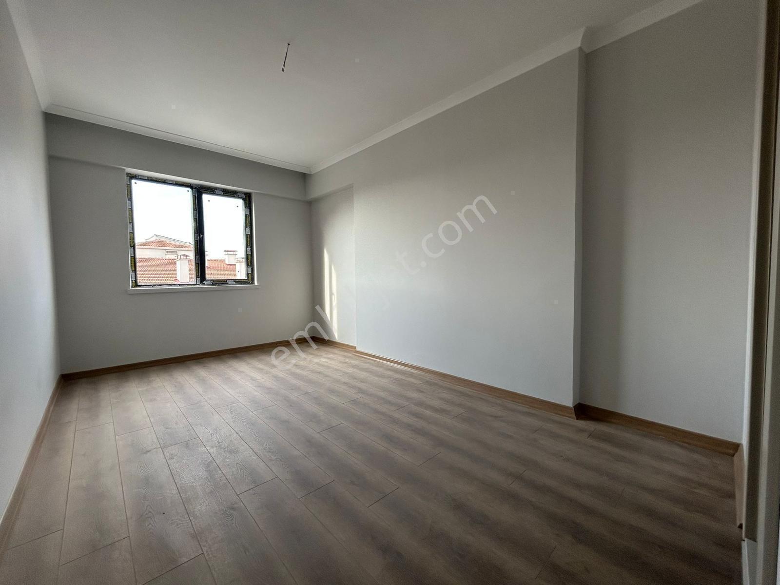 Atapark Mahallesi'nde Güney Batı Cephe Sıfır 3+1 Daire! - Görsel 13