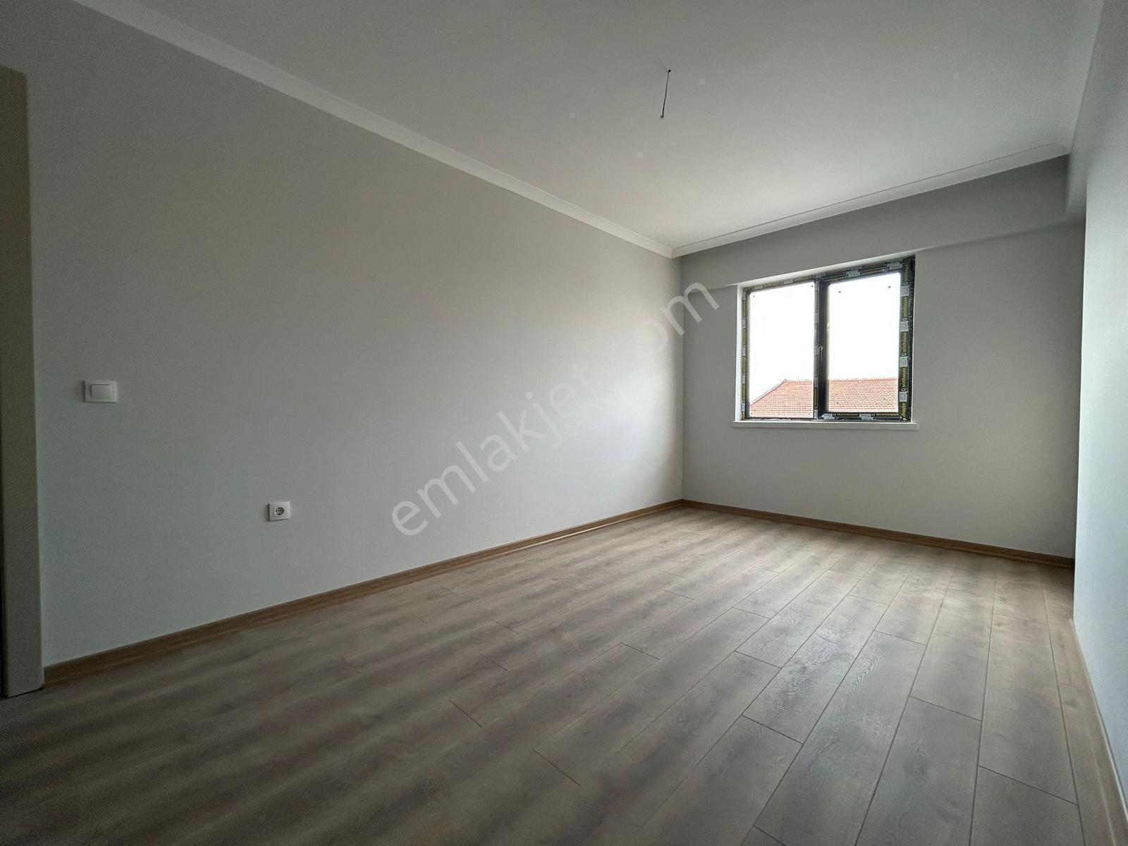 Atapark Mahallesi'nde Güney Batı Cephe Sıfır 3+1 Daire! - Görsel 12