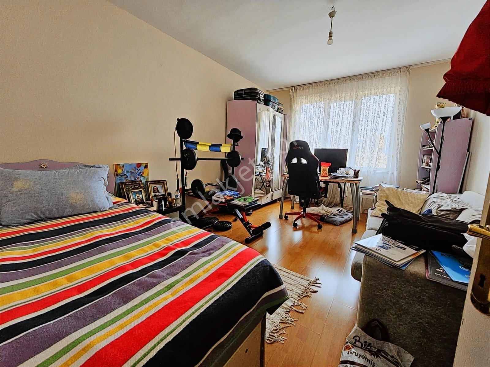 Altayçeşme Site İçi Deniz Adalar Manzaralı Otoparklı 6+2 Dubleks - Görsel 19