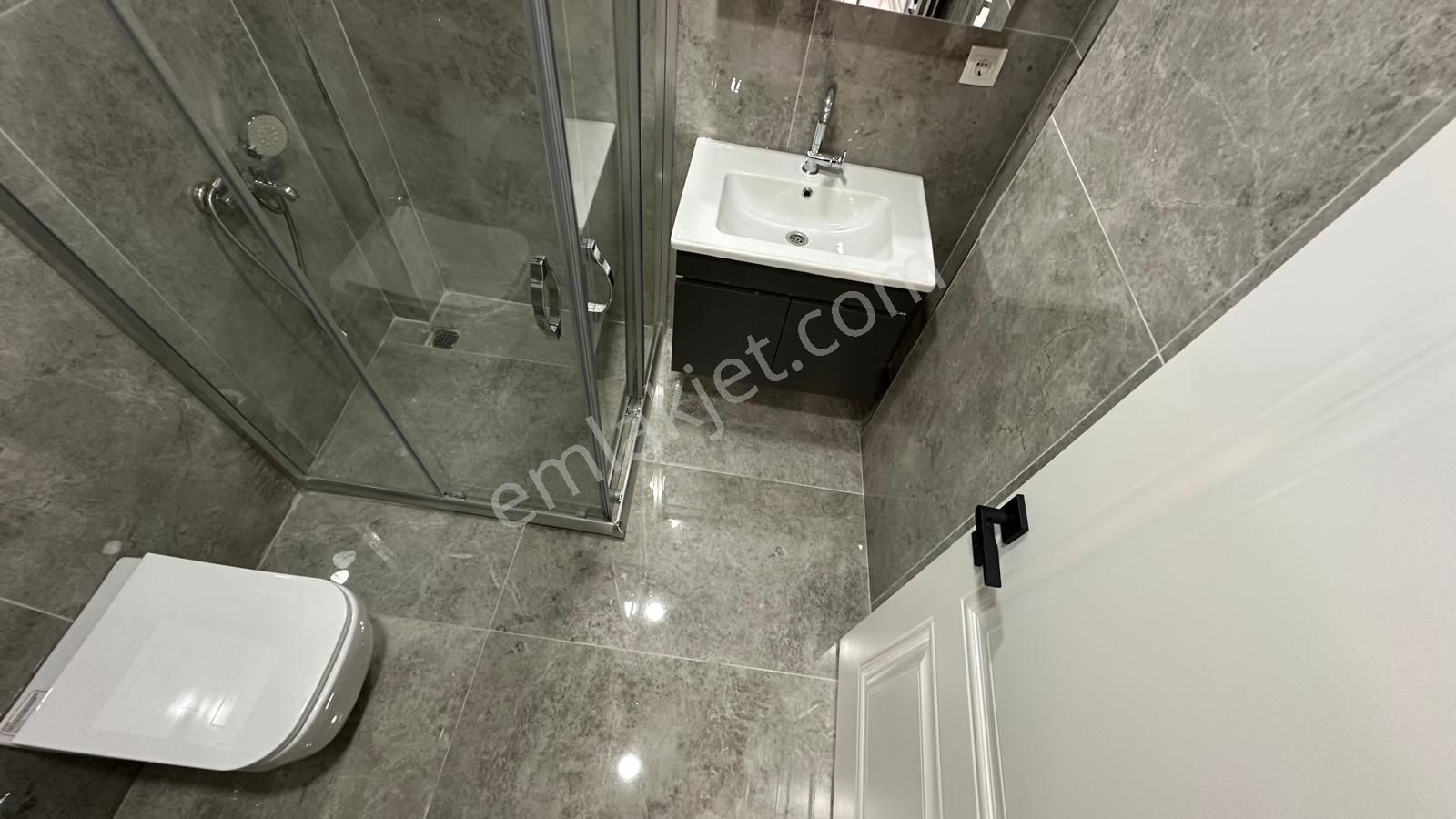 Bahçelievler Hürriyet Satılık 2+1 Ara Kat Sıfır Daire. Vizyon - Görsel 4