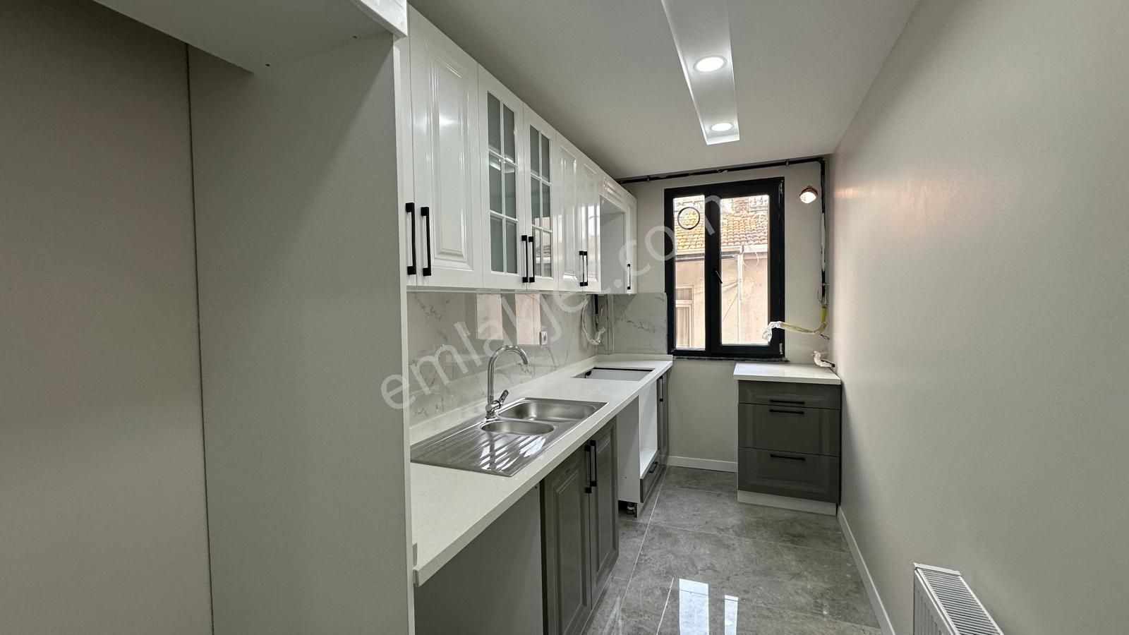 Bahçelievler Hürriyet Satılık 2+1 Ara Kat Sıfır Daire. Vizyon - Görsel 9