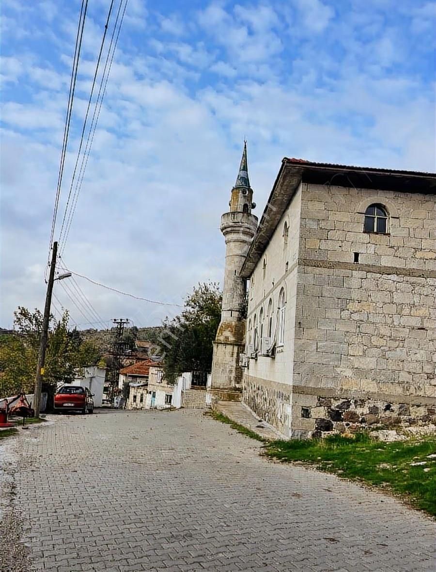 Uzay Emlaktan Ayvacık Misvak Köyünde Taş Ev - Görsel 9