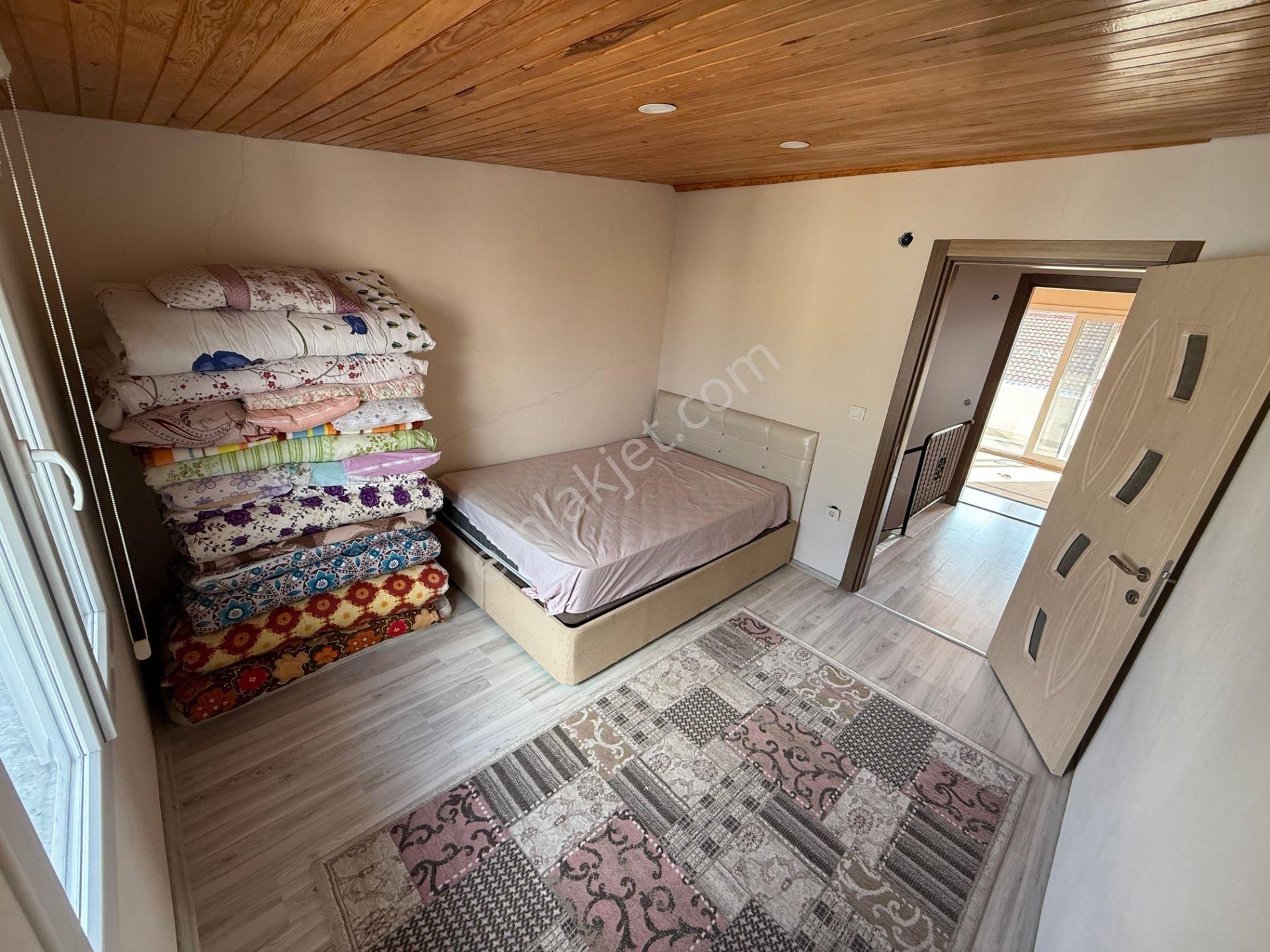 İzmir Dikili Kabakum Polyak Buket Sitesinde Satılık 4+1 Villa - Görsel 17