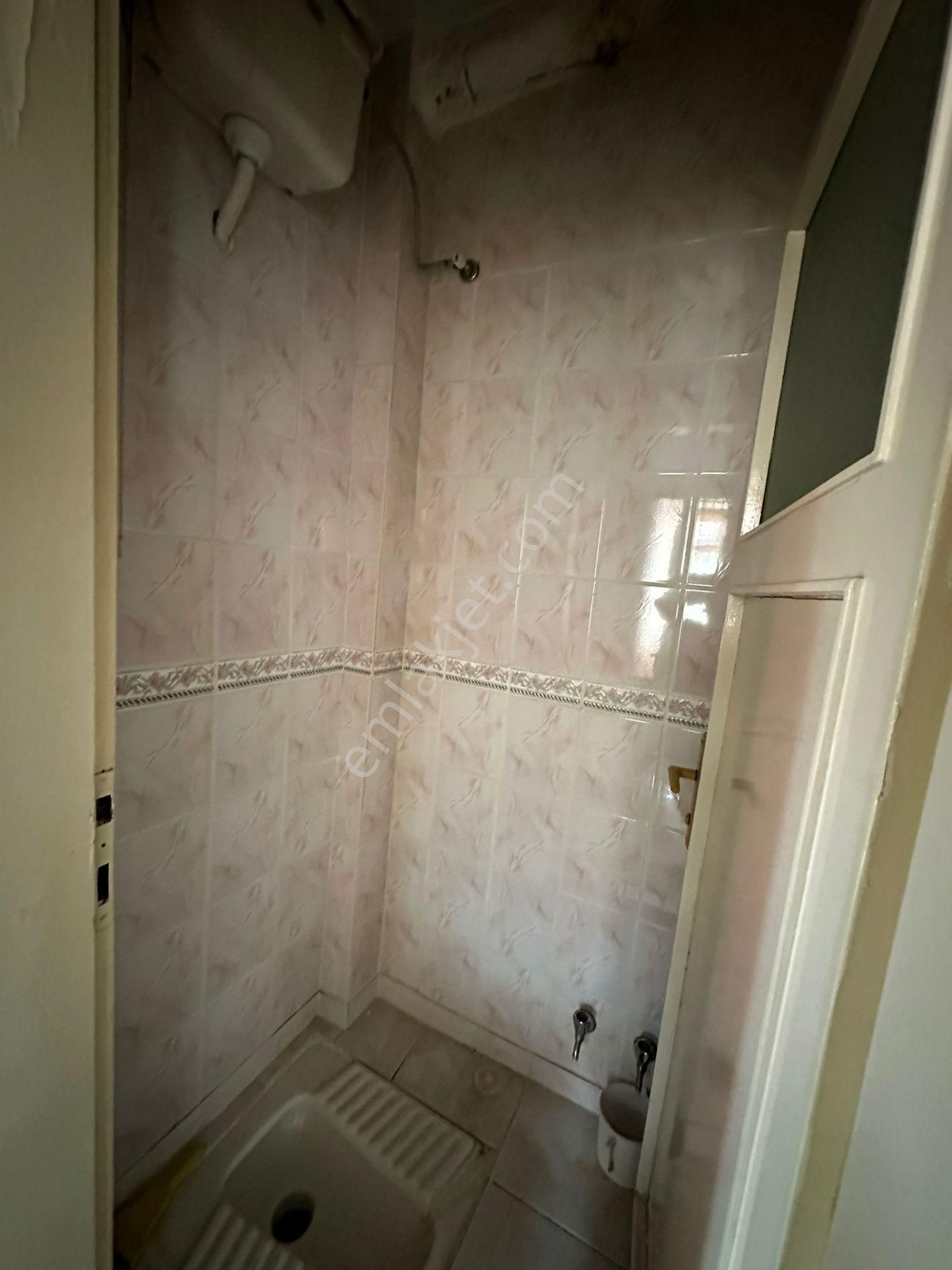 Komple Satılık 4 Katlı Cazip Bina - Görsel 23