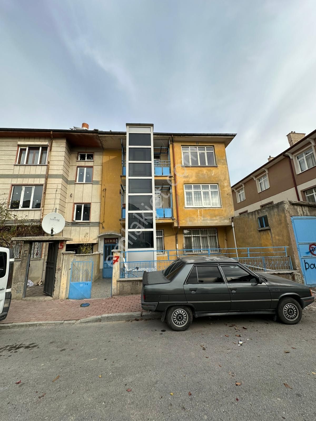 Komple Satılık 4 Katlı Cazip Bina - Görsel 16