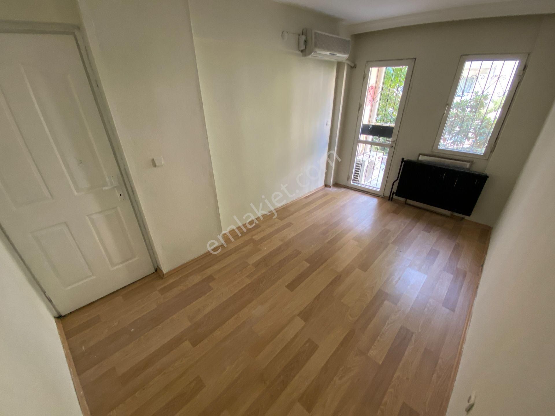 Karşıyaka, Tersane'de 3+1 Ebeveyn Banyolu Kiralık Daire - Görsel 14