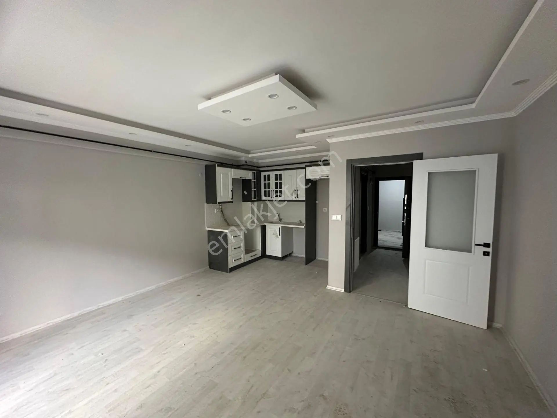 🏡saruhan Mahallesi🏡 ✅2+1 M2 800m2 5 Katlının 3 Katı ❇️sıfır Full Özelikli Petek Kombili - Görsel 4
