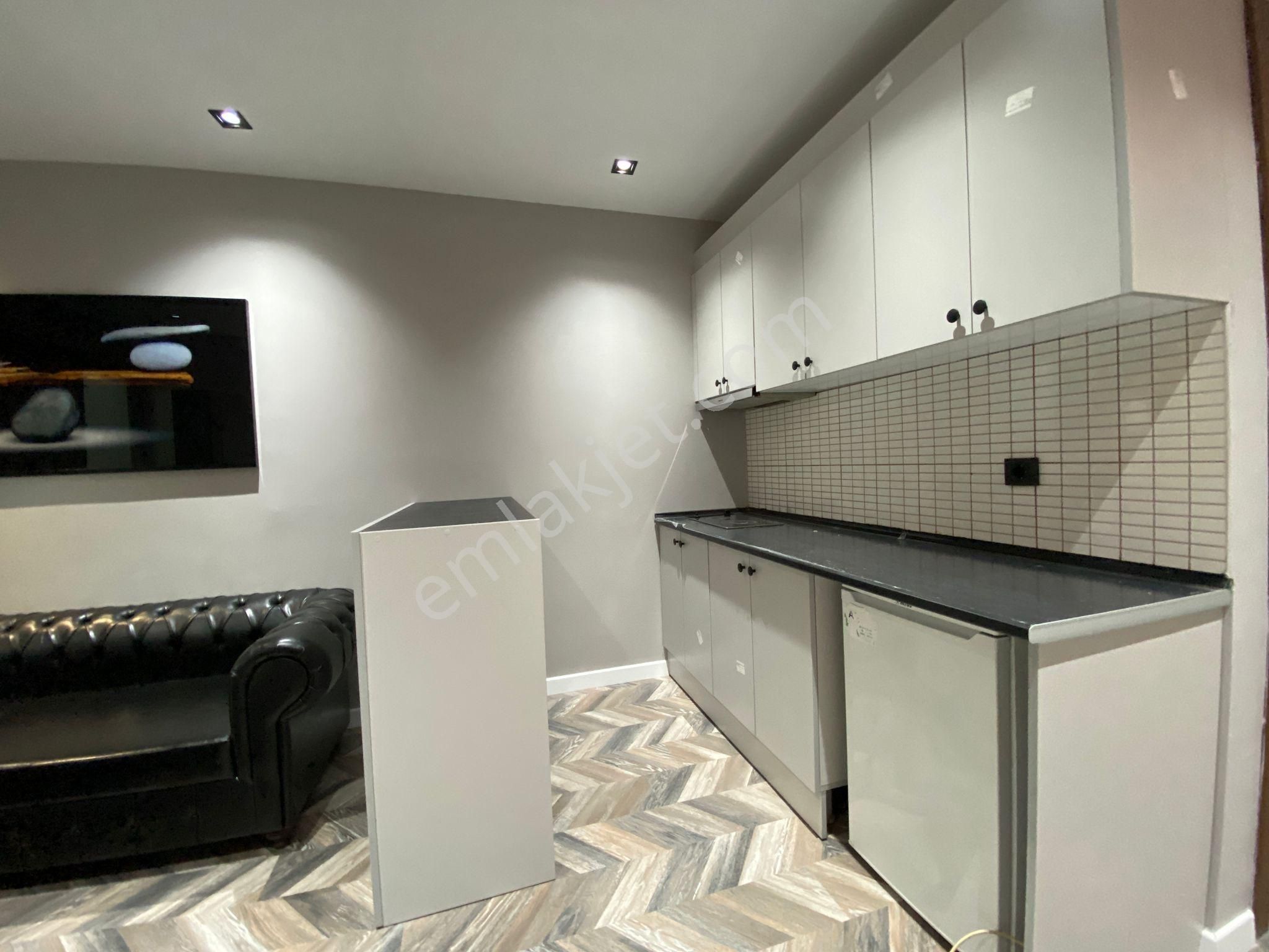 Metrobüse 5dk Yürüme Mesafesinde Site İçi 1+1 Fırsatı - Görsel 12