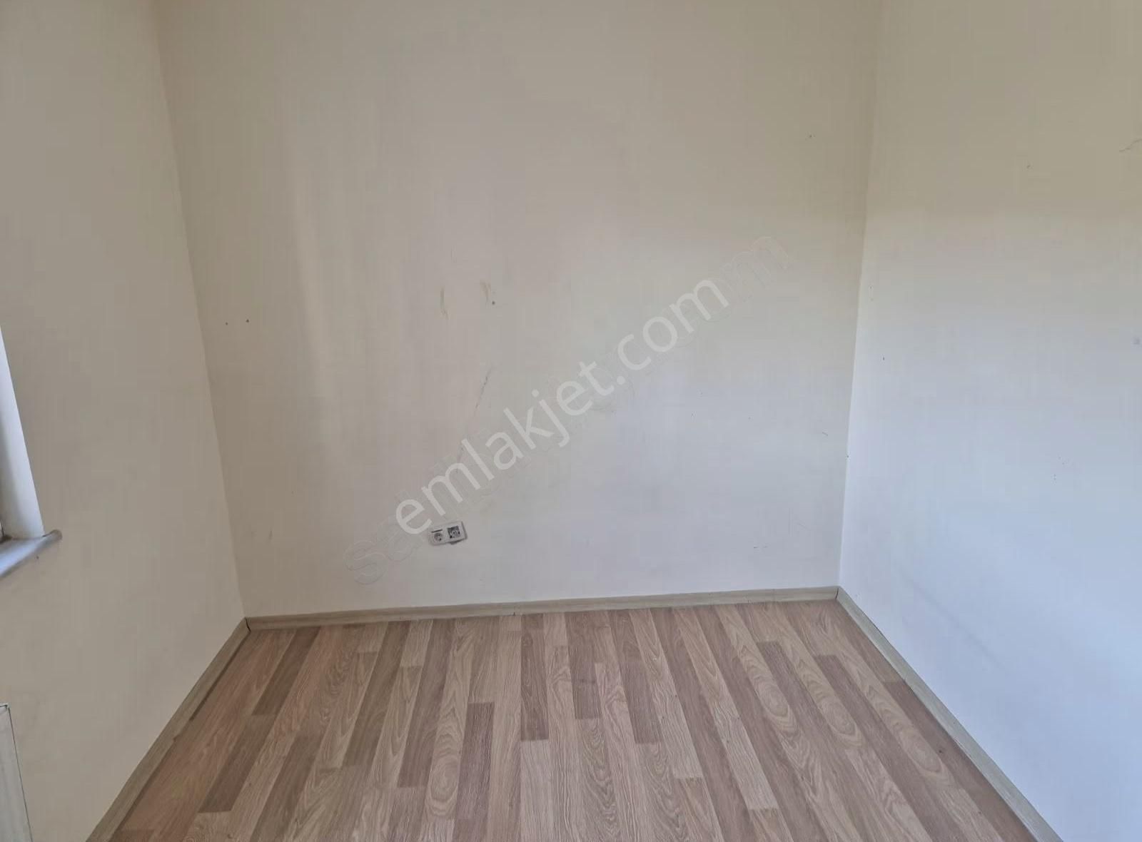 İpekyolu Yapı Emlak'tan Manzaralı Daire - Görsel 14