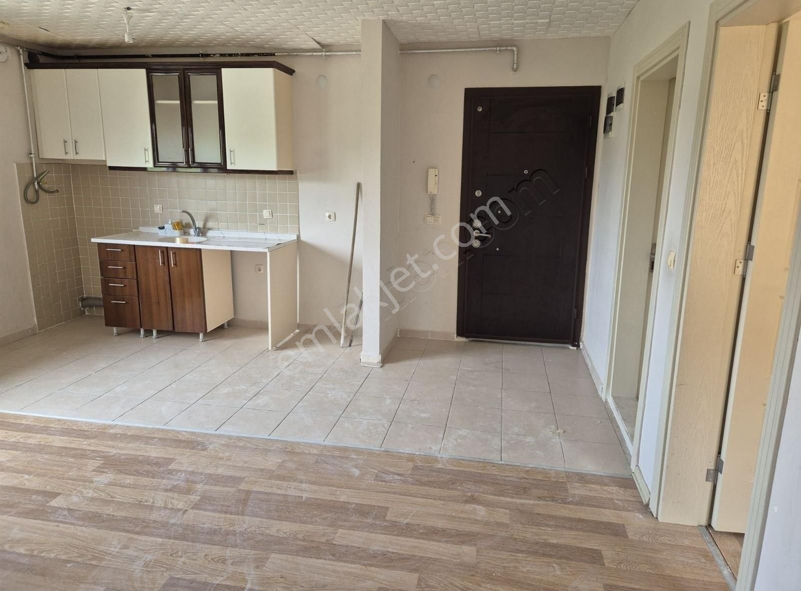 İpekyolu Yapı Emlak'tan Kiralık - Görsel 7