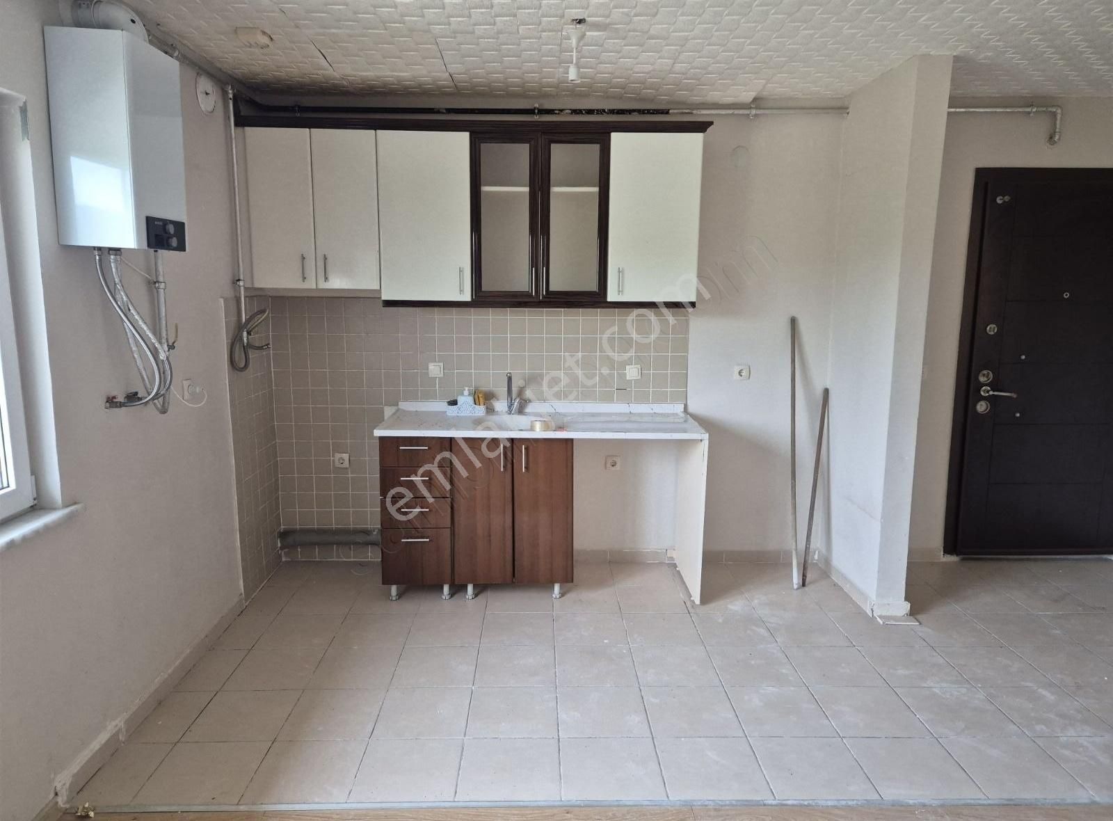 İpekyolu Yapı Emlak'tan Kiralık - Görsel 16