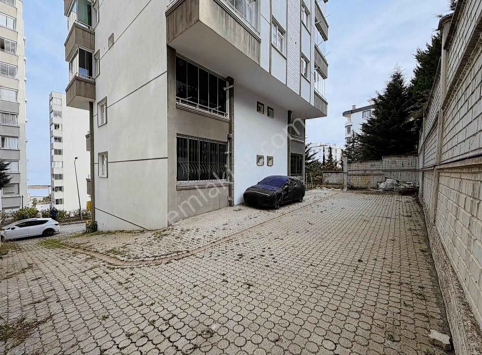 Nurullah Akbaş'dan Satılık 1+1 Daire Atakum'da Tramvaya 1 Sokak - Görsel 22