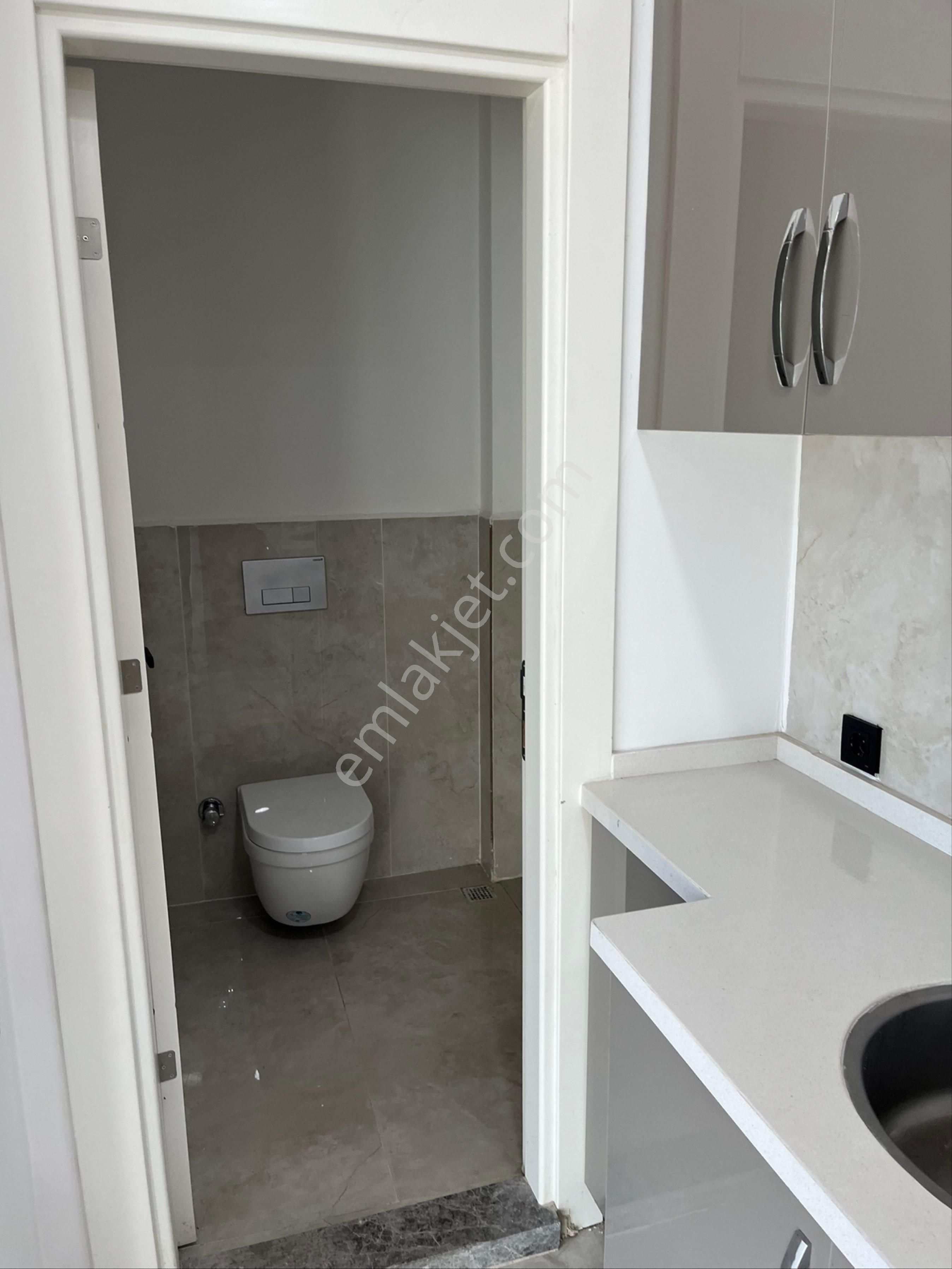 Adliye Yakını 1+1 Bakımlı Kiralık - Görsel 4