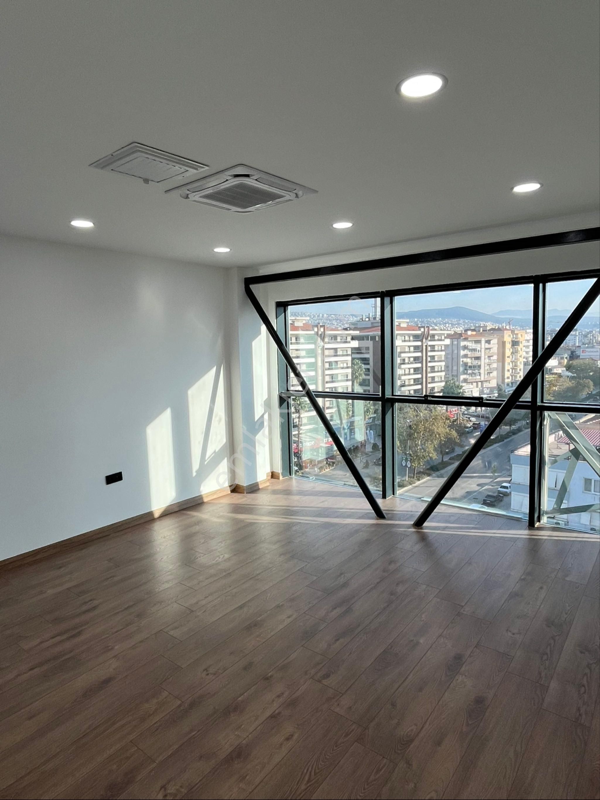 Adliye Yakını 1+1 Bakımlı Kiralık