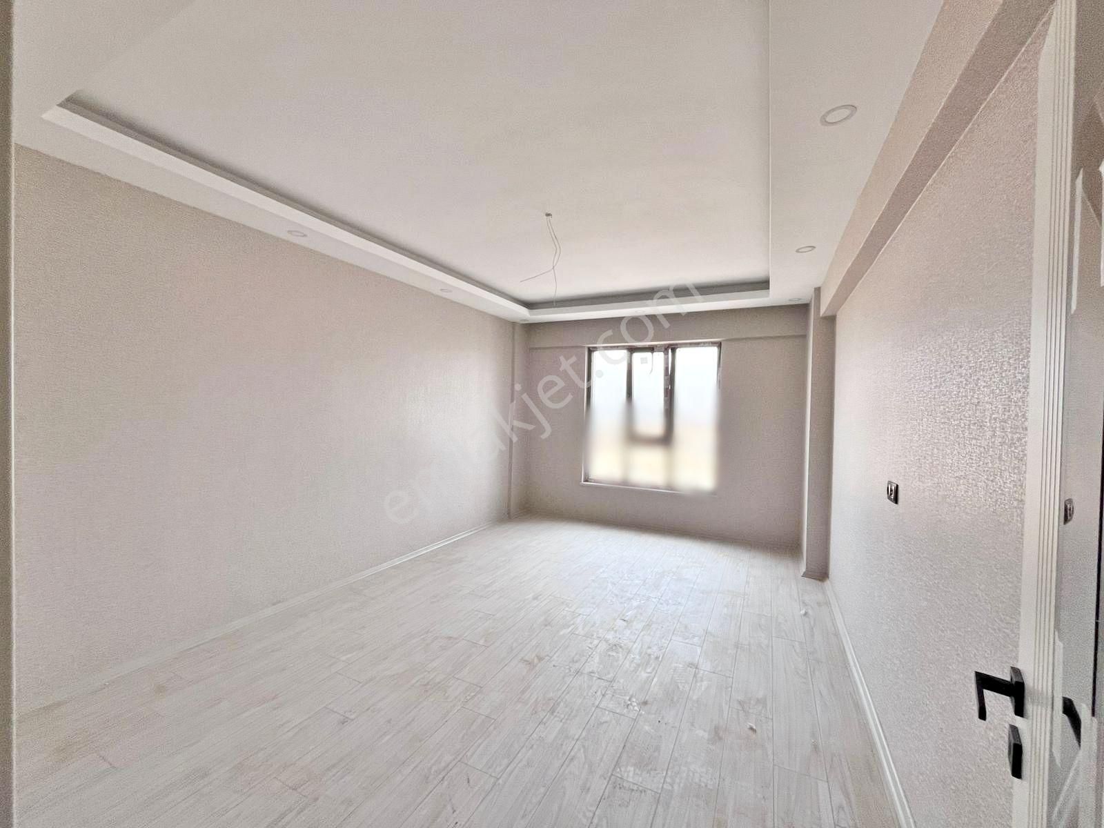 Göktürk'te Stadyum Çephesi Sıfır! Ara Kat Yerden Isıtmalı 3.5+1 - Görsel 9