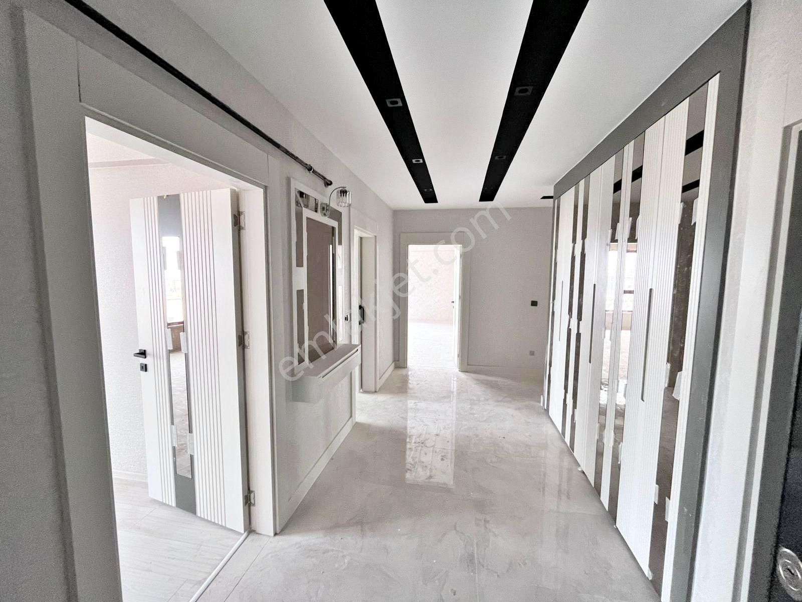 Göktürk'te Stadyum Çephesi Sıfır! Ara Kat Yerden Isıtmalı 3.5+1 - Görsel 17