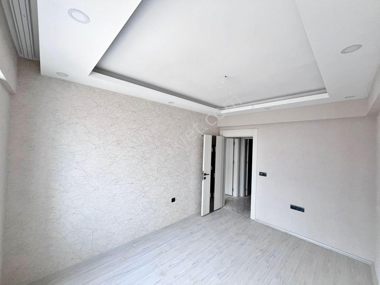 Göktürk'te Stadyum Çephesi Sıfır! Ara Kat Yerden Isıtmalı 3.5+1 - Görsel 12