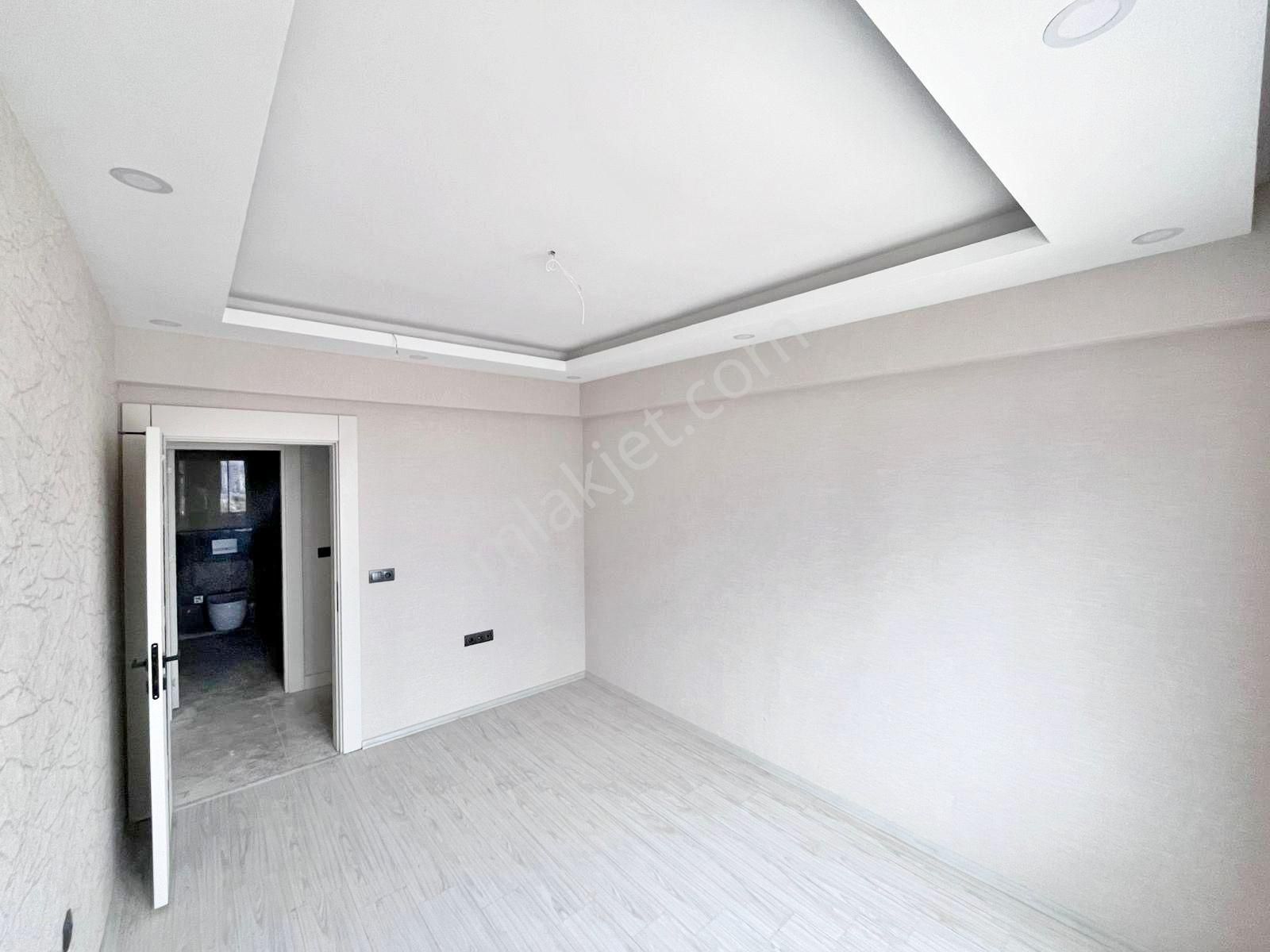 Göktürk'te Stadyum Çephesi Sıfır! Ara Kat Yerden Isıtmalı 3.5+1 - Görsel 13