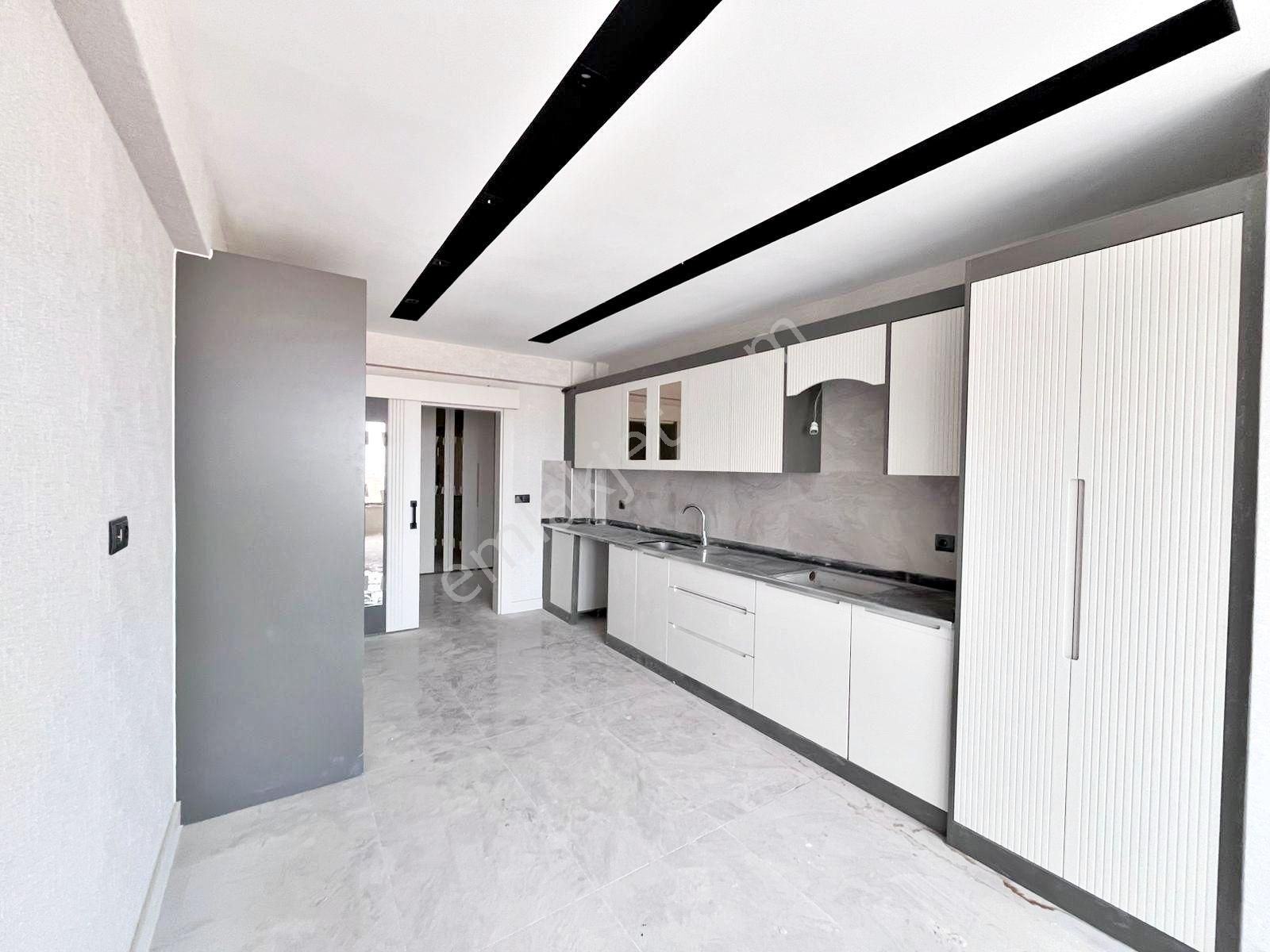 Göktürk'te Stadyum Çephesi Sıfır! Ara Kat Yerden Isıtmalı 3.5+1 - Görsel 2