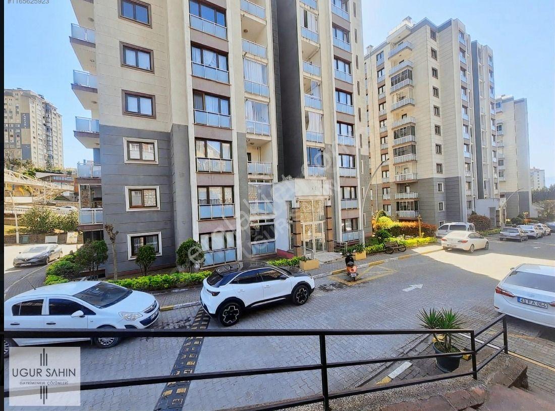Uğur Şahin'den Akçakent 2 De Arakat Kiralık Daire - Görsel 3
