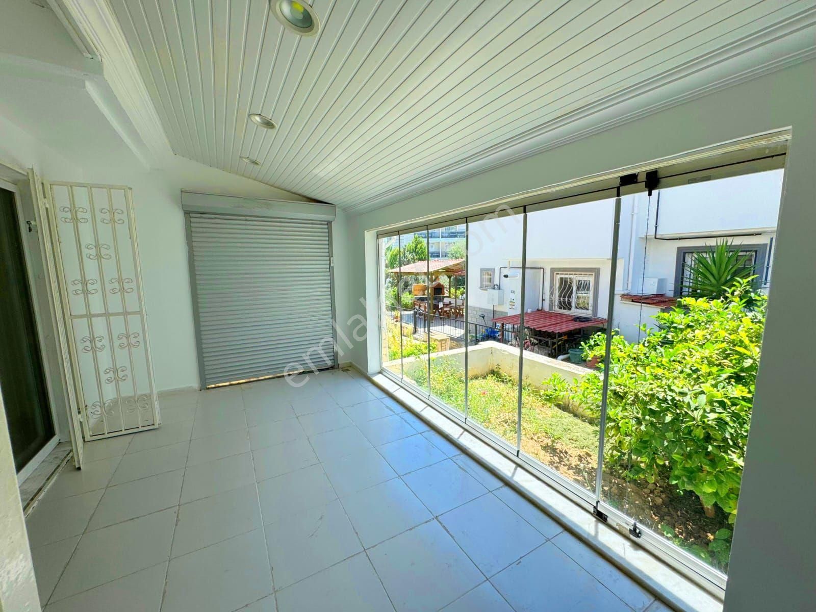 Kuşadası Avm Bölgesi Satılık 3+1 Yazlik - Görsel 26