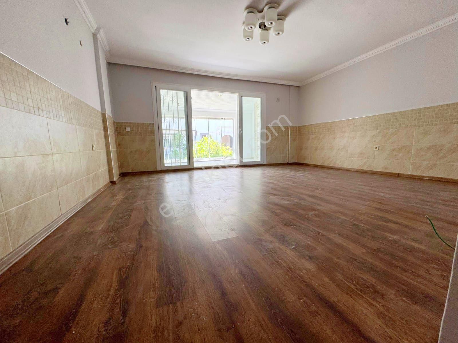 Kuşadası Avm Bölgesi Satılık 3+1 Yazlik - Görsel 24