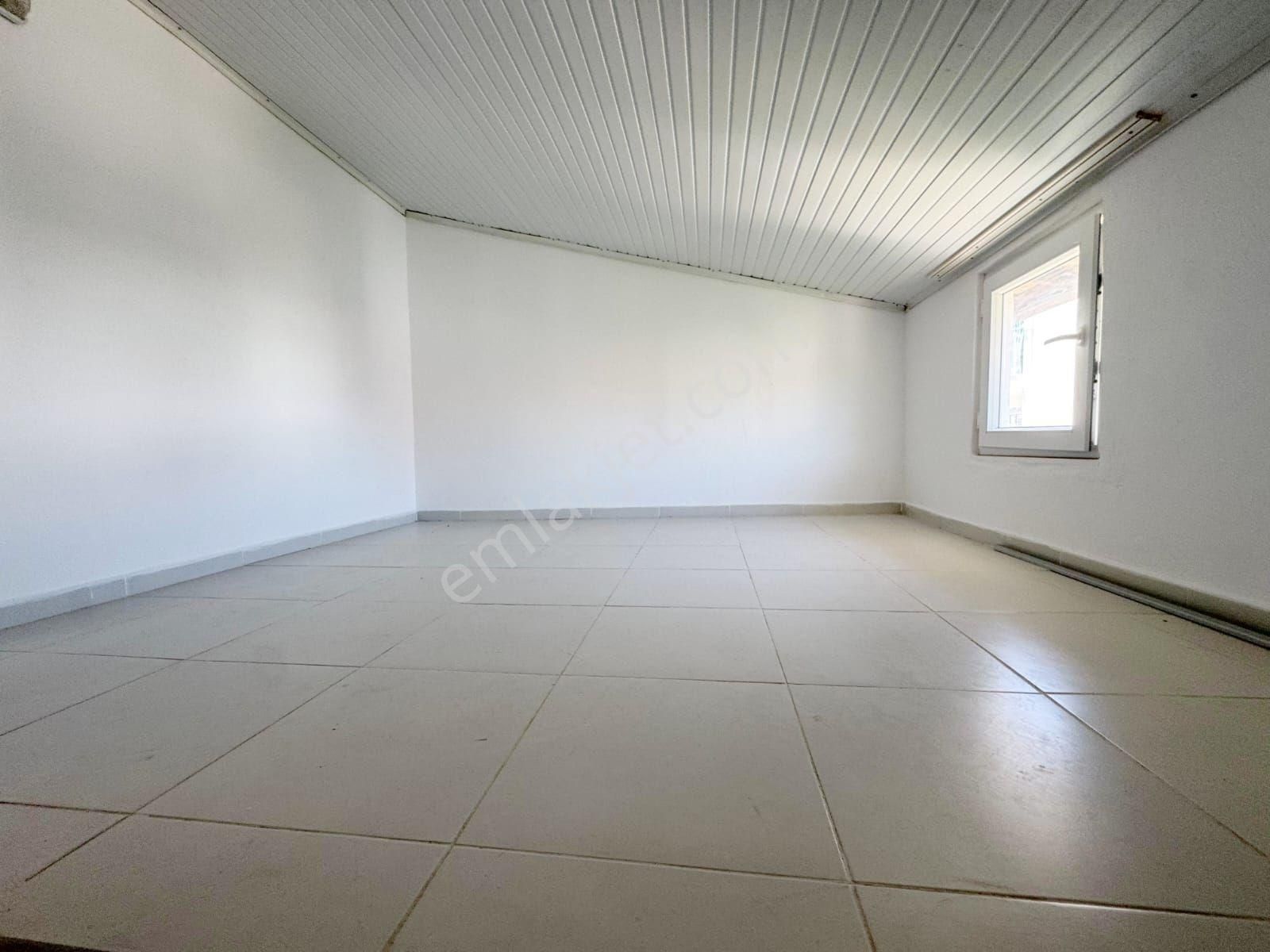 Kuşadası Avm Bölgesi Satılık 3+1 Yazlik - Görsel 15