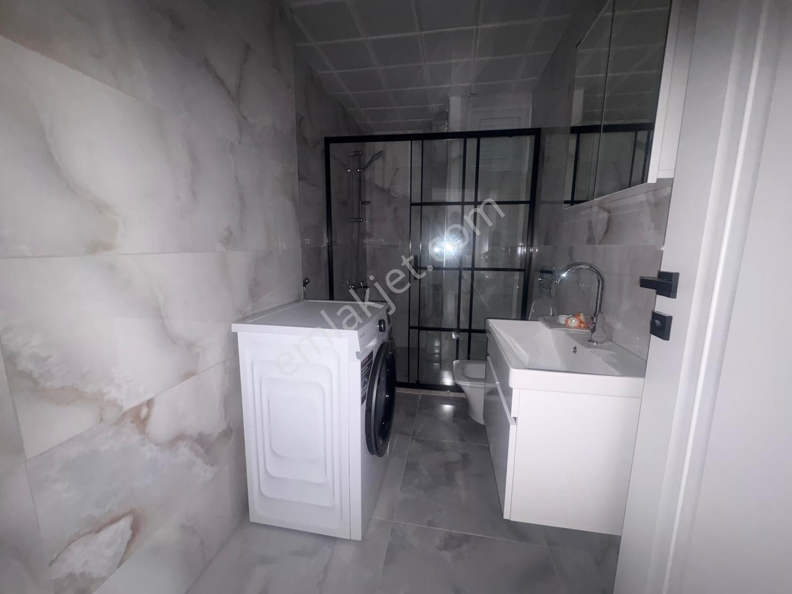 Çiftlikköy Mehmet Akif Ersoy Da Kiralık Eşyalı 1+1 - Görsel 3
