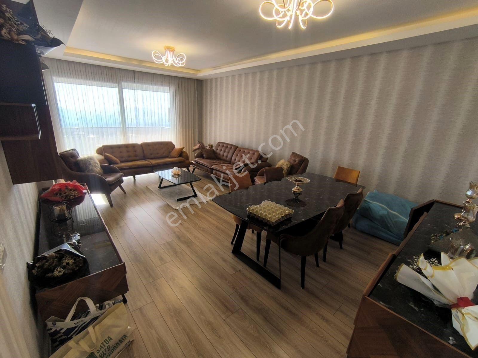 Örnek Emlak'tan En Prestijli Site De Manzaralı 3+1 Daire - Görsel 5