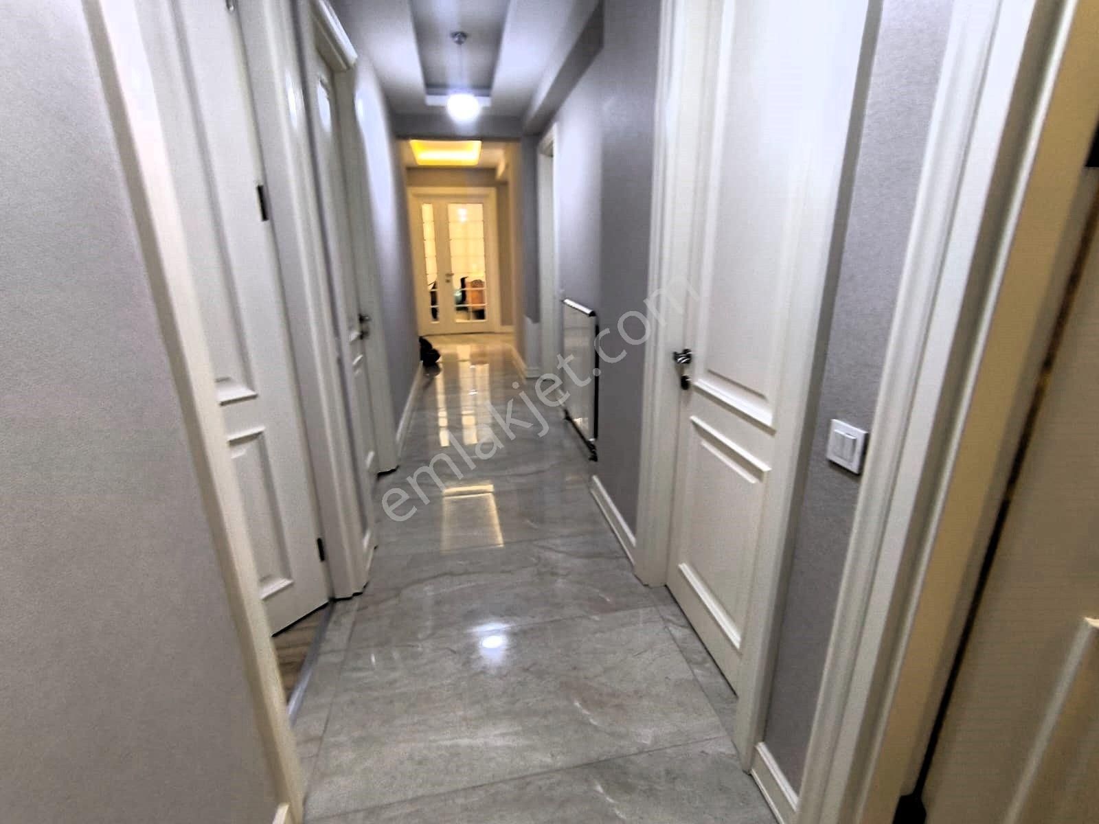 Örnek Emlak'tan En Prestijli Site De Manzaralı 3+1 Daire - Görsel 21