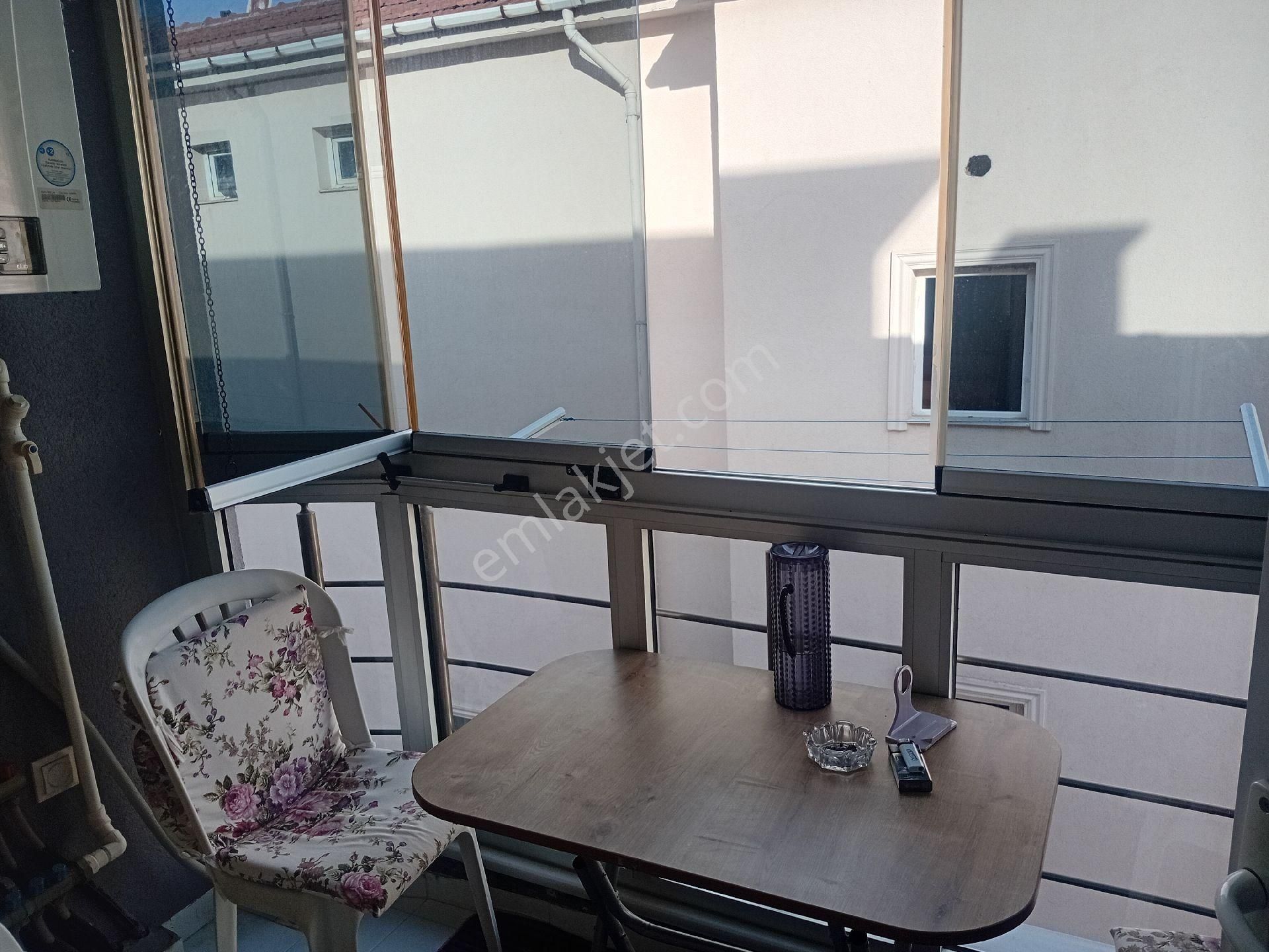 Altınova' Da 2+1 Satılık Ebeveyn Banyolu Daire - Görsel 13