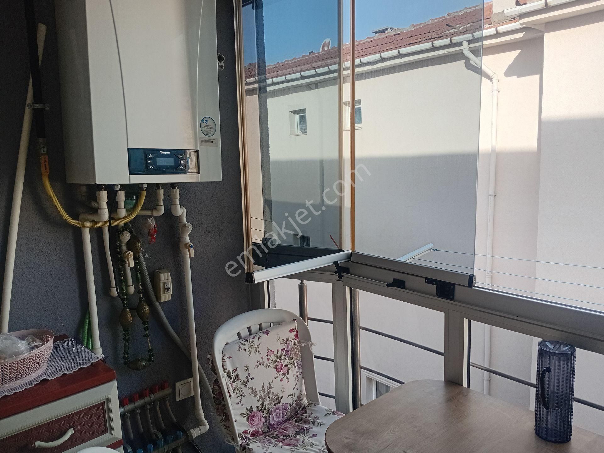 Altınova' Da 2+1 Satılık Ebeveyn Banyolu Daire - Görsel 12