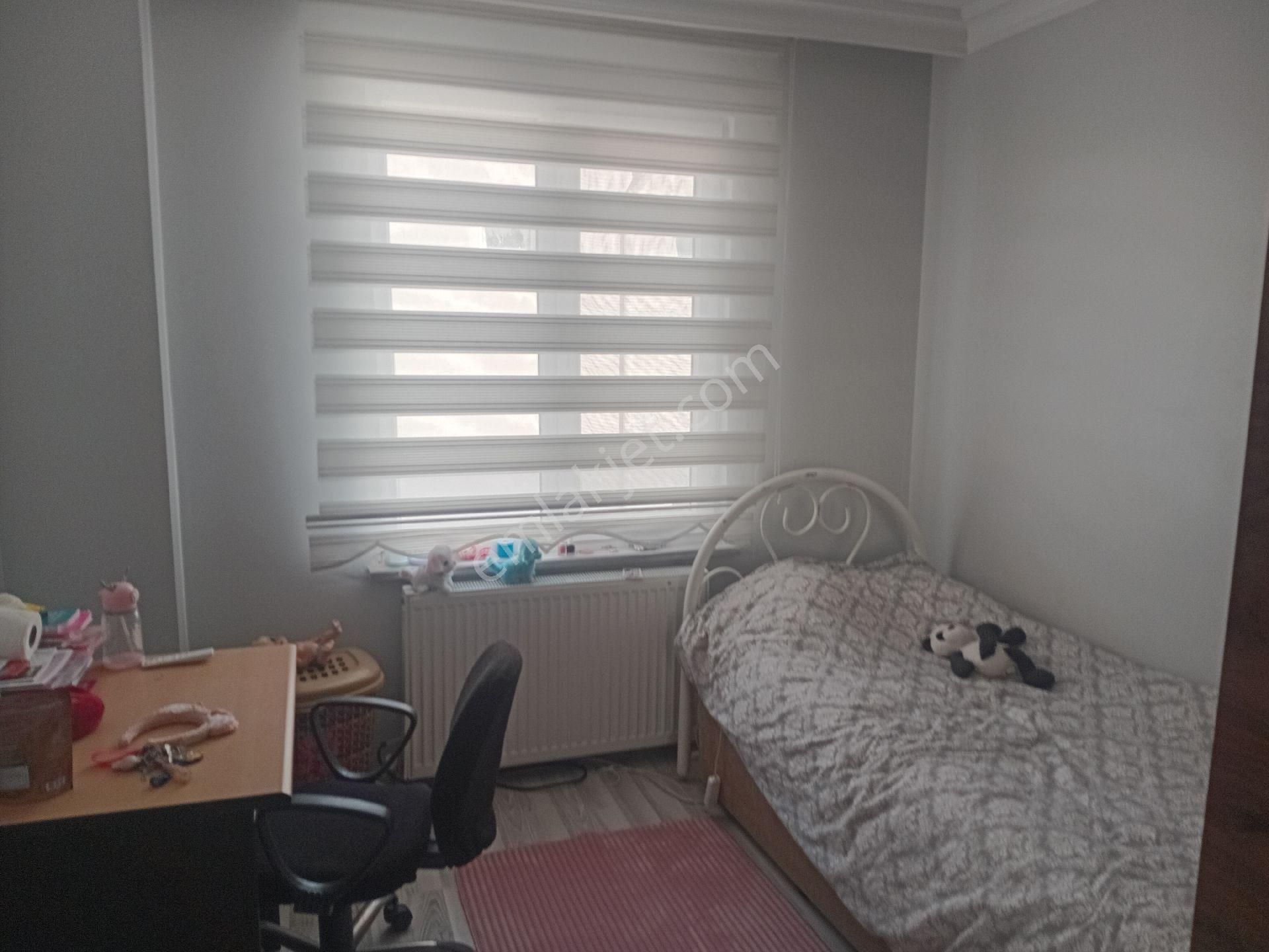 Altınova' Da 2+1 Satılık Ebeveyn Banyolu Daire - Görsel 17