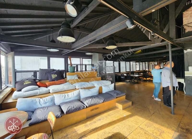 İstiklal Caddesi'ne Cepheli Yüksek Tavanlı 900 M2 Ofis - Görsel 38