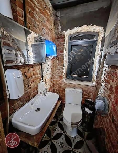 İstiklal Caddesi'ne Cepheli Yüksek Tavanlı 900 M2 Ofis - Görsel 6