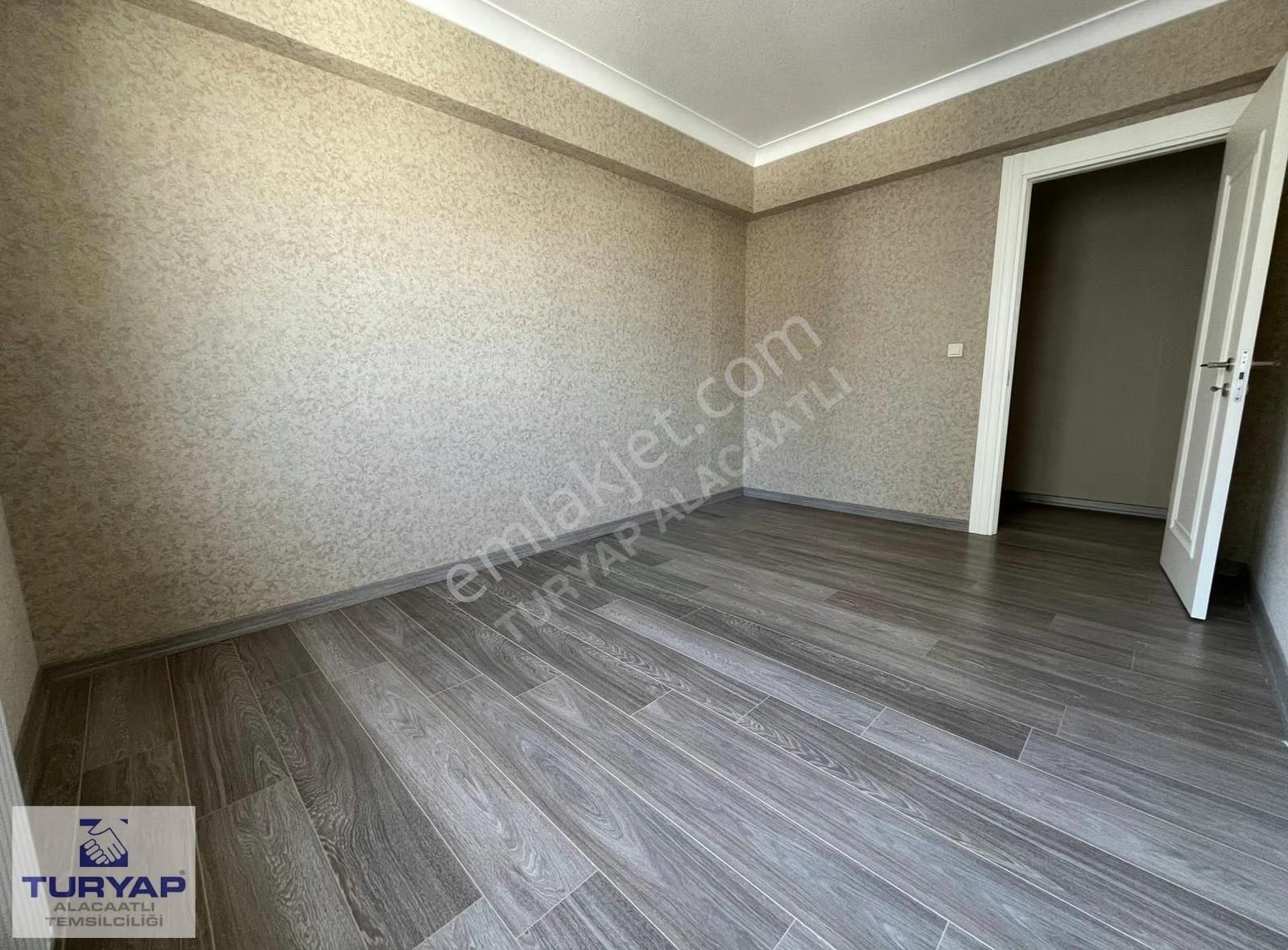 Turyap'tan Bağlıca Bağ Loca Sitesinde Balkonlu Ara Kat Daire - Görsel 14