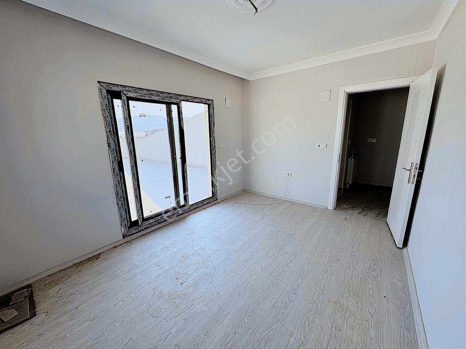 Hürriyet Mah. Özel Otoparklı 250 M2 5+1 Dublex Daire - Görsel 33