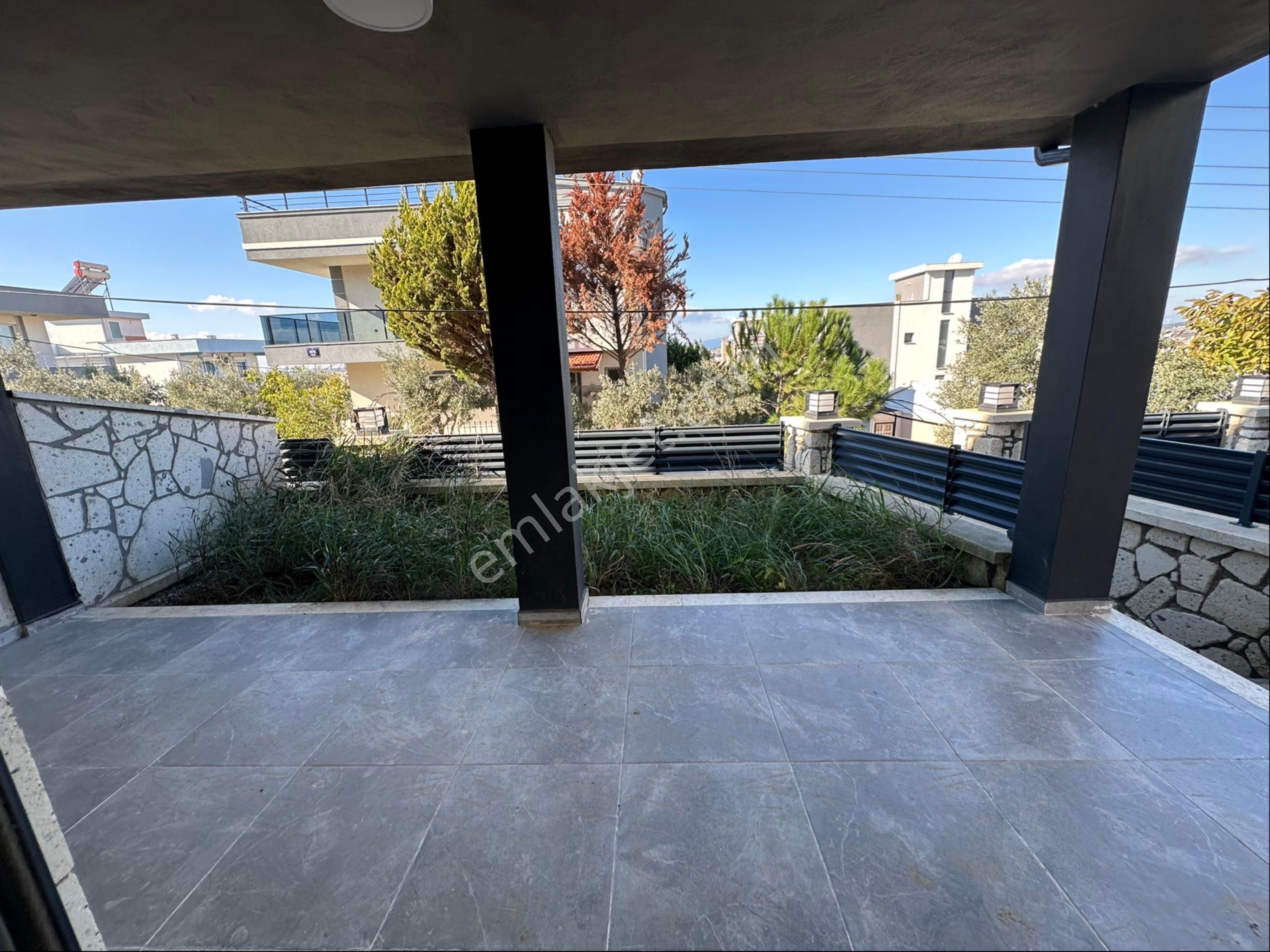 Seferihisar Akarca’da Satılık 3+1 Ultra Lüks Villa Deniz Tarafında - Görsel 8