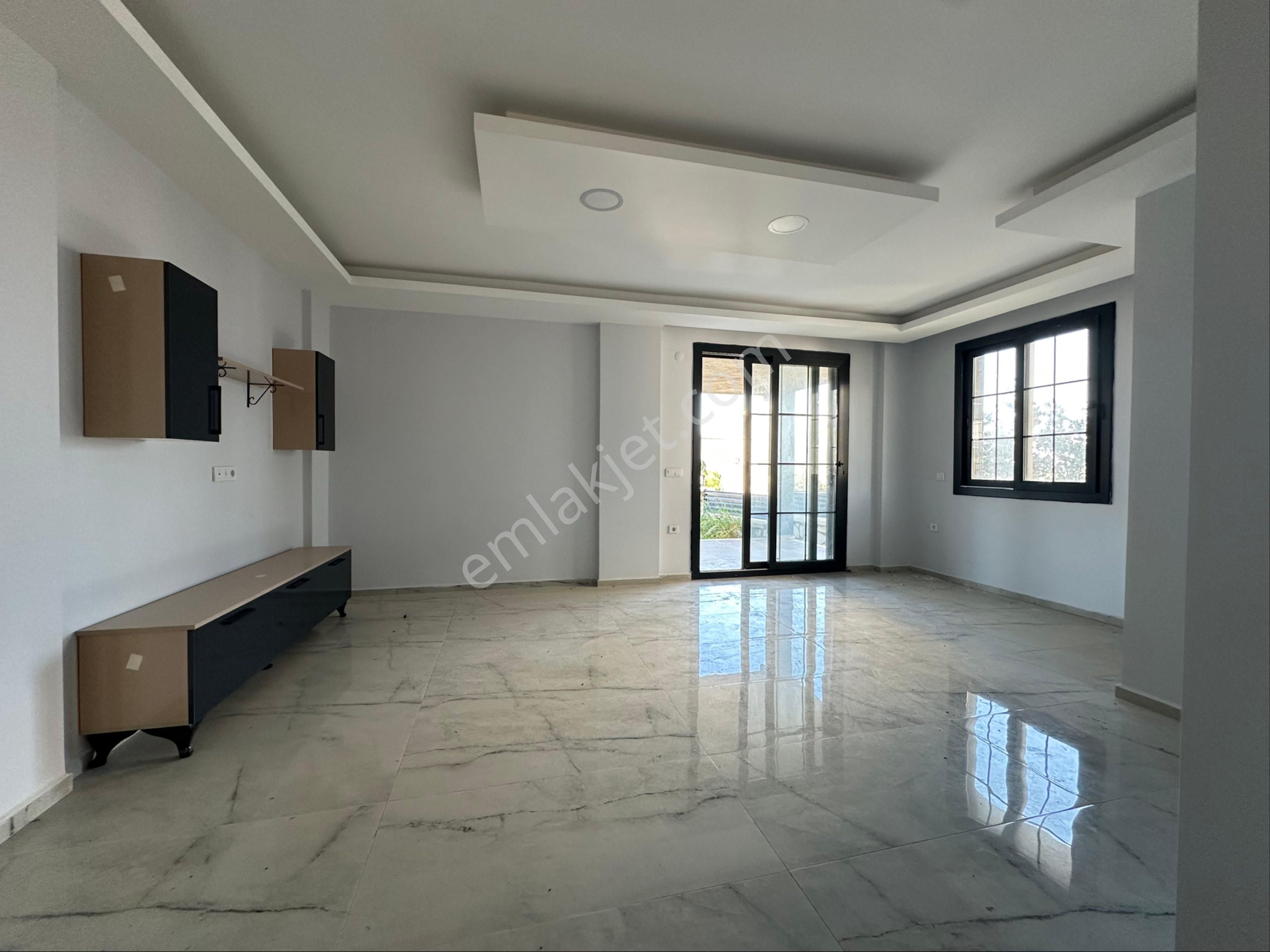 Seferihisar Akarca’da Satılık 3+1 Ultra Lüks Villa Deniz Tarafında - Görsel 11