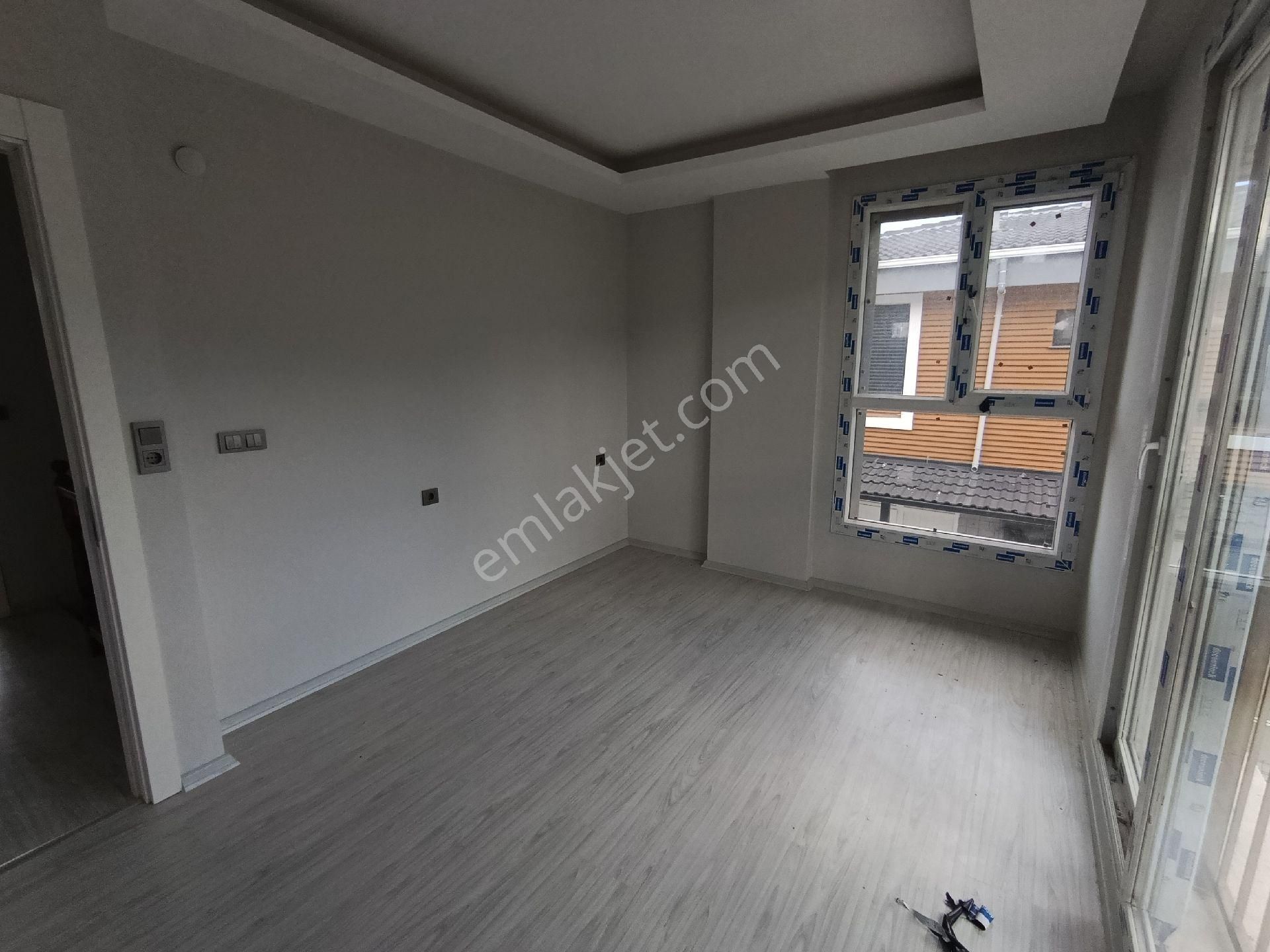 Kuşadasında Denize Yakın Butik Sitede Sıfır - Görsel 17