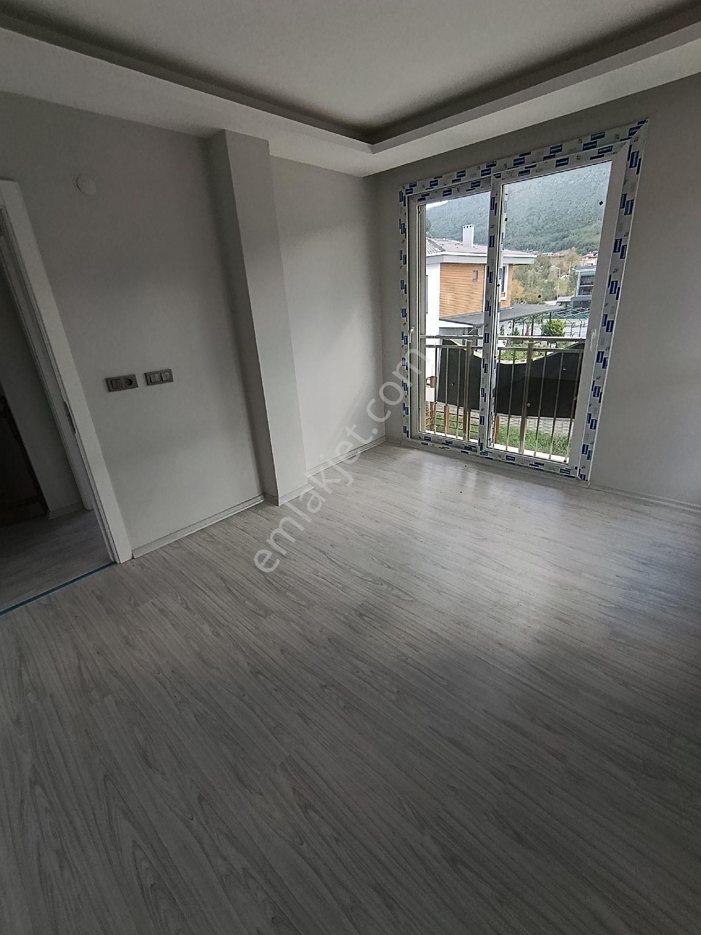 Kuşadasında Denize Yakın Butik Sitede Sıfır - Görsel 8