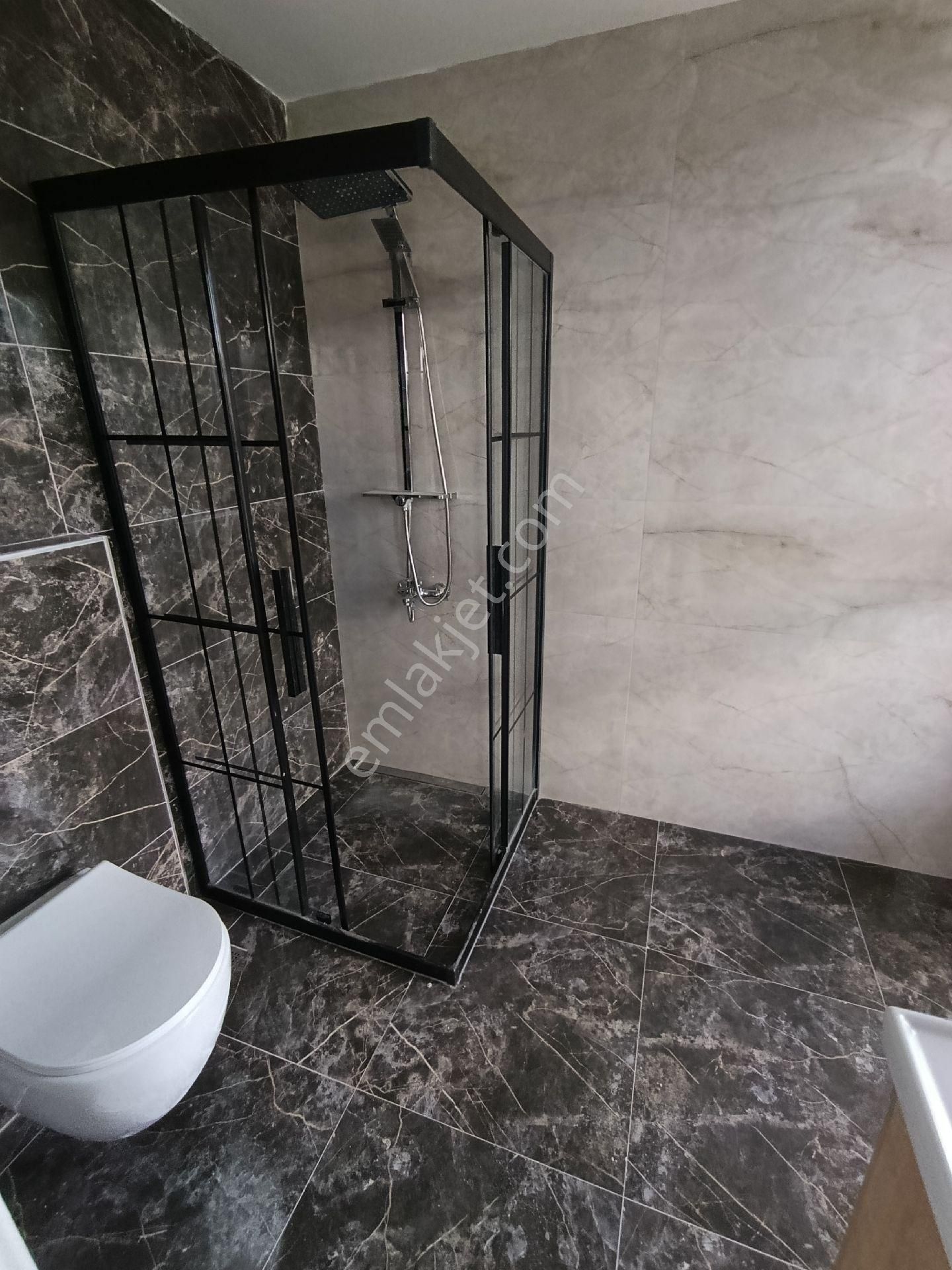 Kuşadasında Denize Yakın Butik Sitede Sıfır - Görsel 31