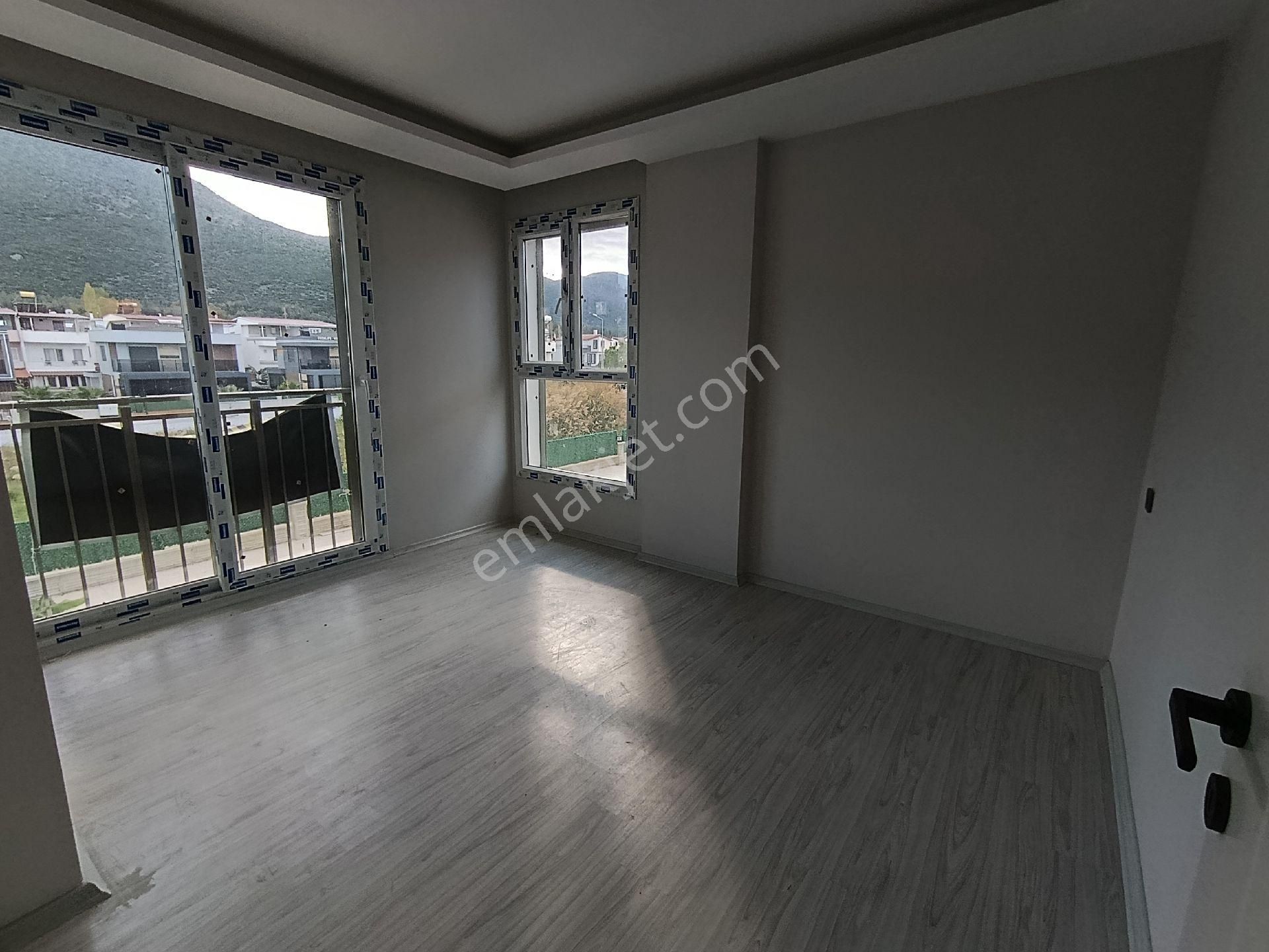 Kuşadasında Denize Yakın Butik Sitede Sıfır - Görsel 7