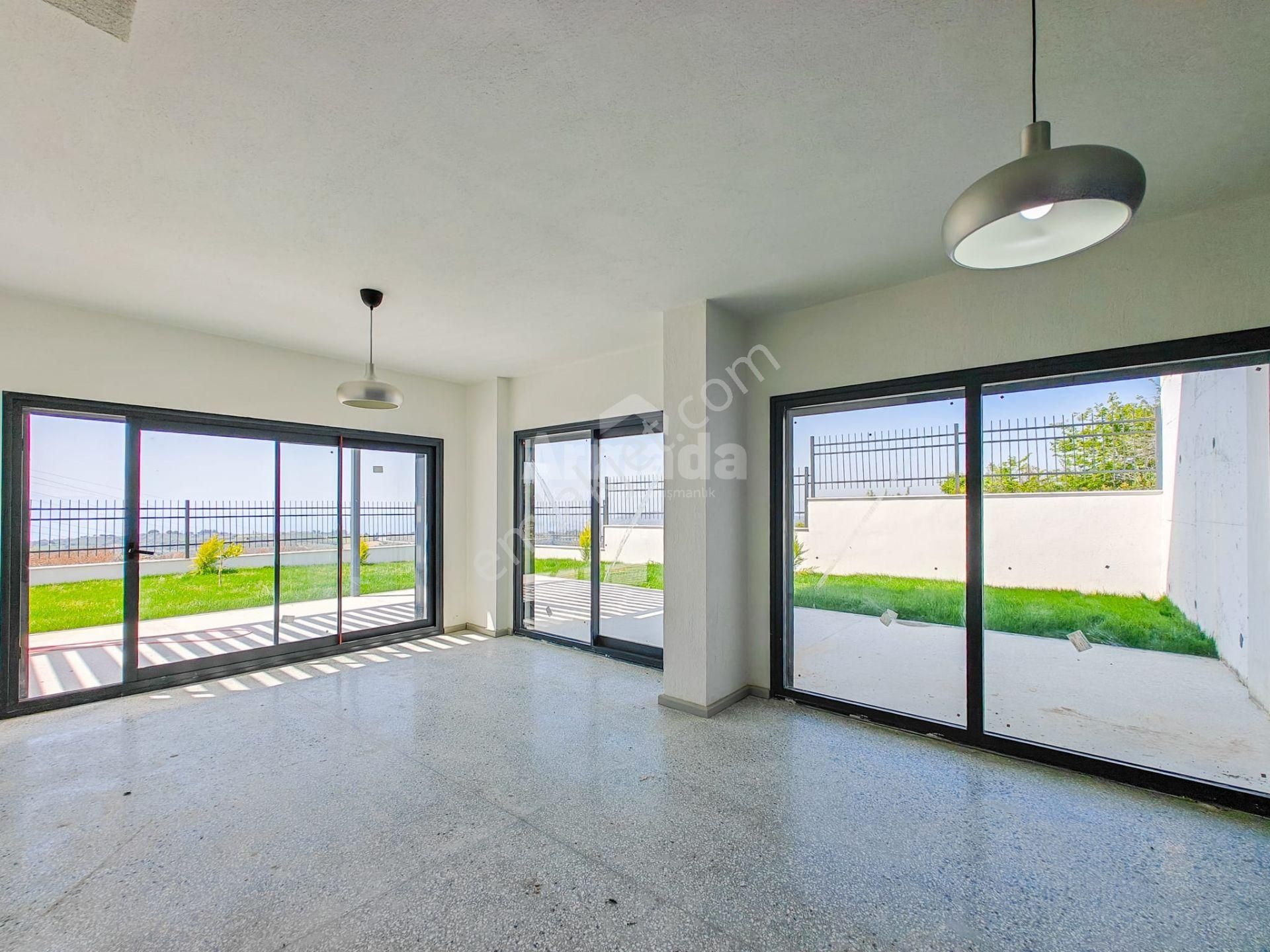 Kuşadası Yaylaköy'de Satılık Bağımsız 5+1 Villa - Görsel 3