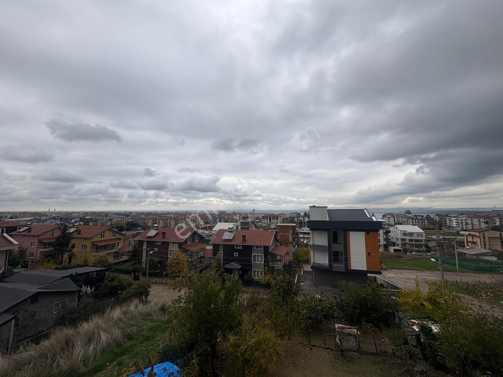 Satılık Triplex Villa 7+2 - Görsel 14