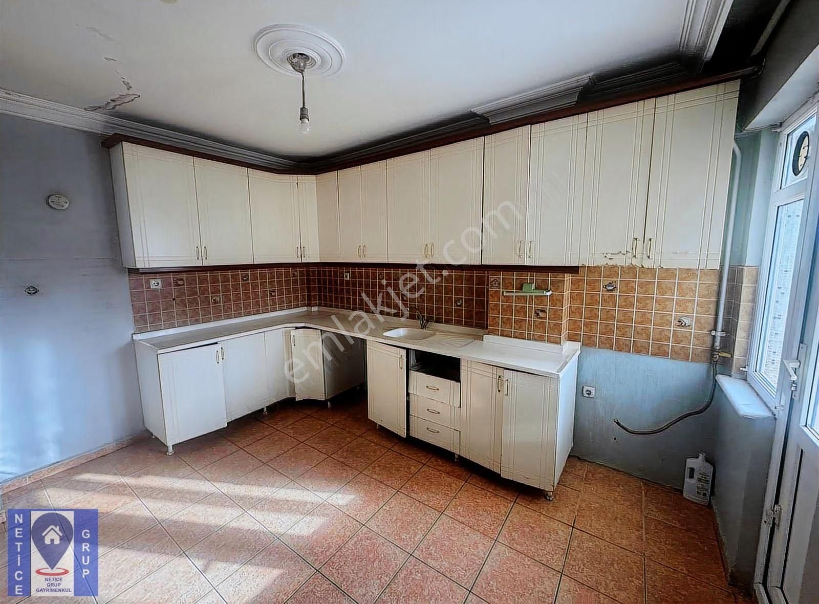 Fsm Metro İst. Yanında 200m2 4+1 120m2 Teraslı Satılık Ofis Büro - Görsel 4